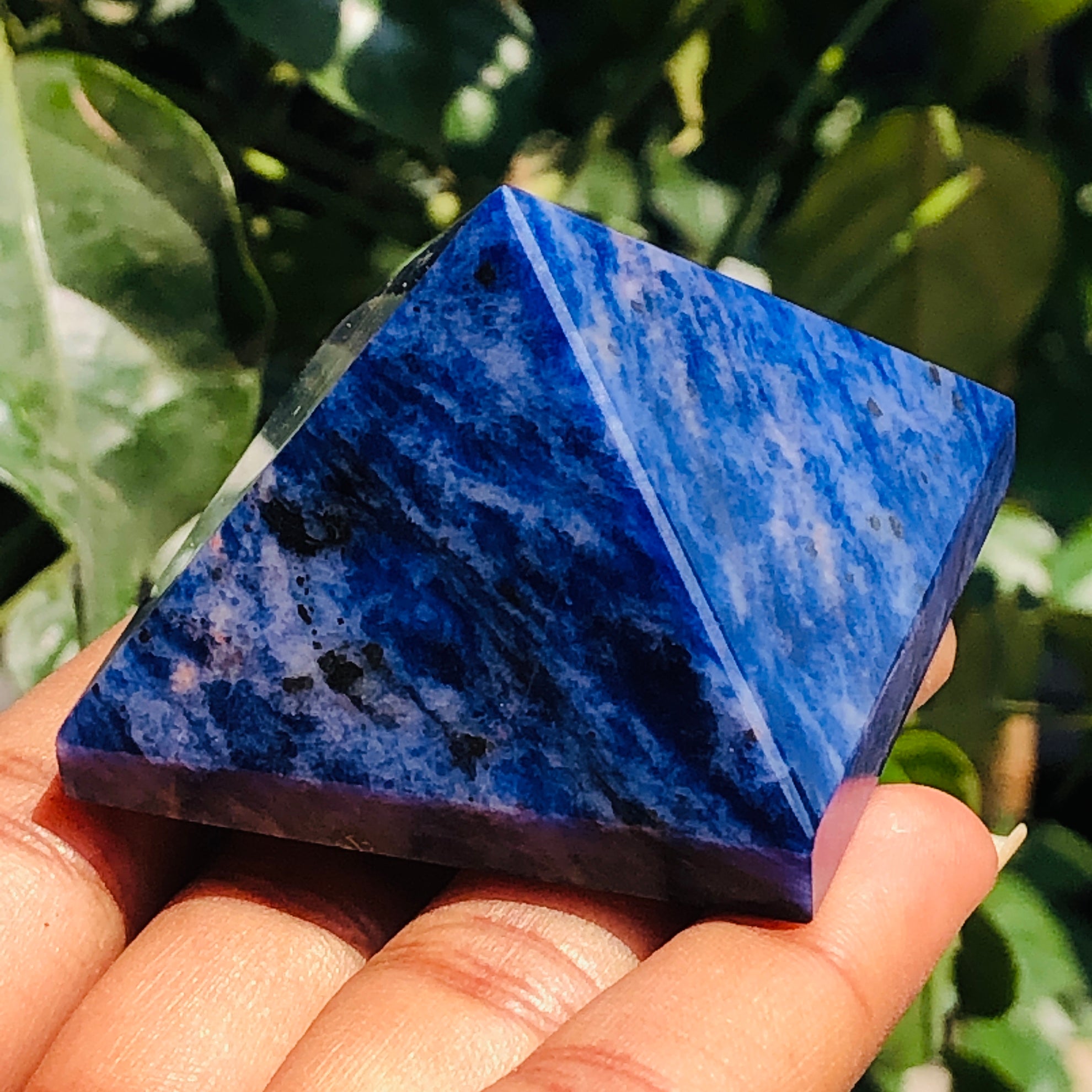 Natural 402.00 Cts Genuine Sodalite Crystal Specimen Healing Divine Pyramid
