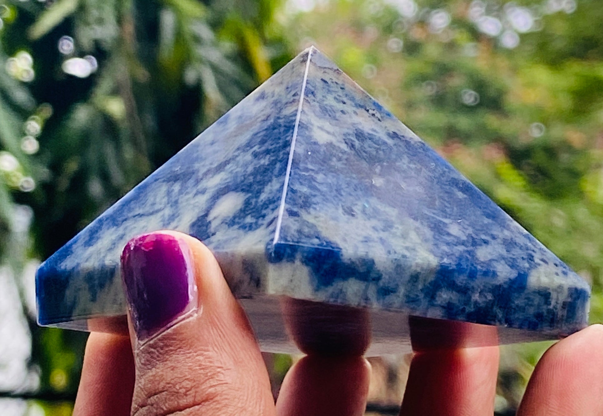 Natural 708.00 Cts Genuine Sodalite Crystal Specimen Healing Divine Pyramid