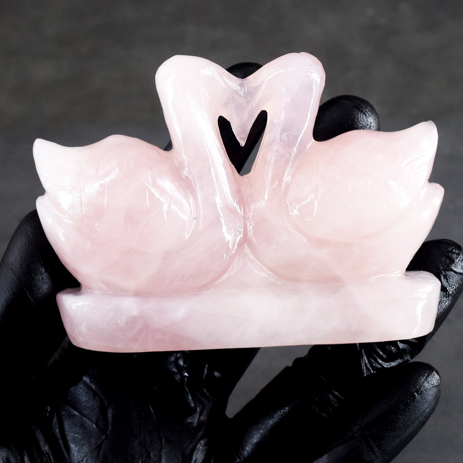 Natural 821.00 Cts Genuine Rose Quartz Hand Carved Premium Love Swan Pair