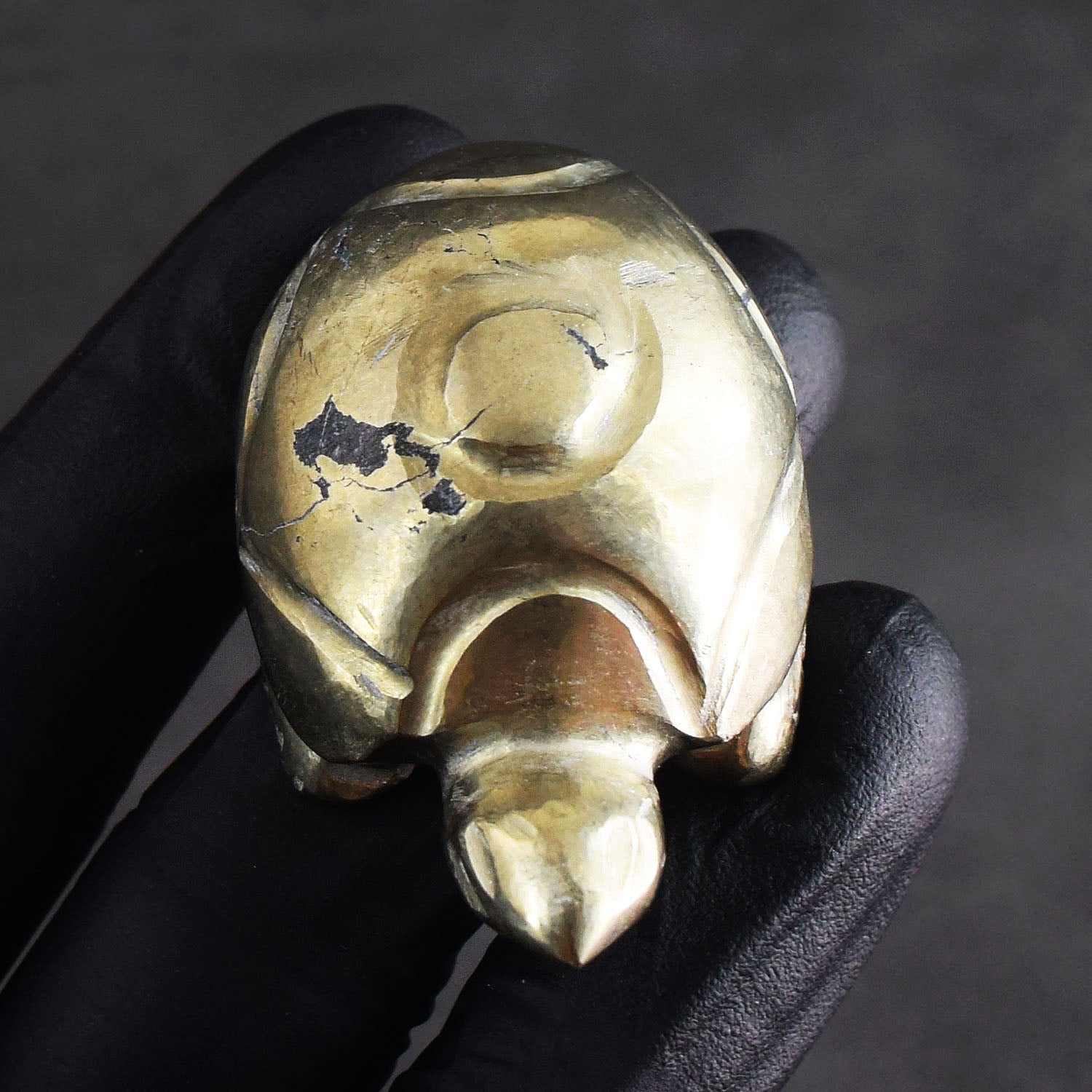 Paramount 355.00 Cts Genuine Pyrite Gemstone Hand Carved Premium Turtle Crystal
