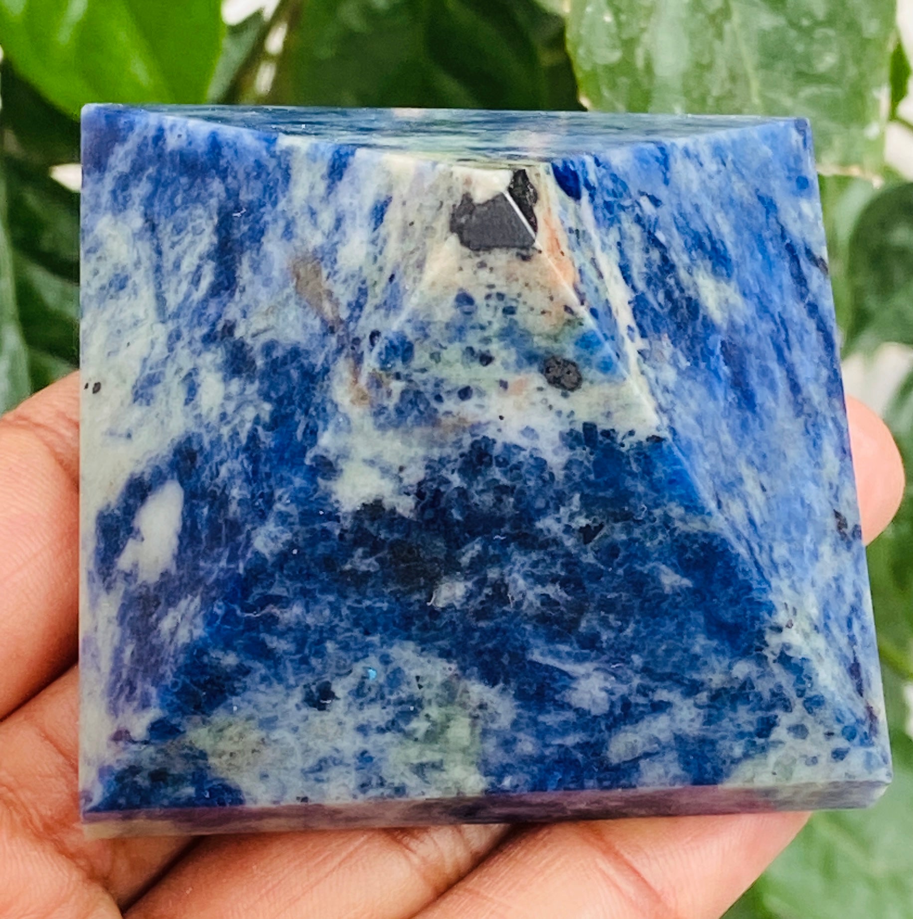 Natural 708.00 Cts Genuine Sodalite Crystal Specimen Healing Divine Pyramid