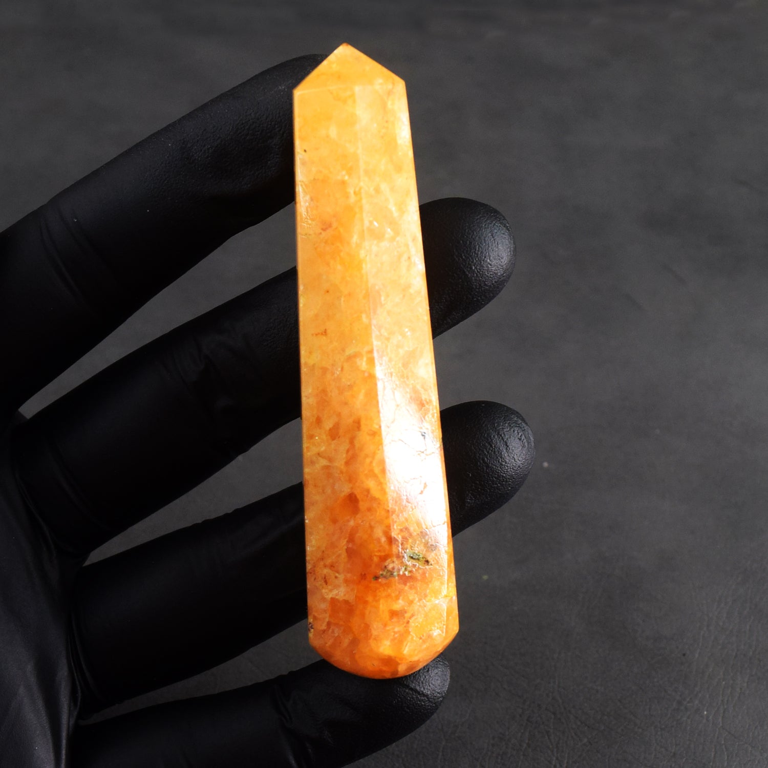 Alluring 223.00 Carats Genuine Aventurine Crystal Gemstone Healing Point