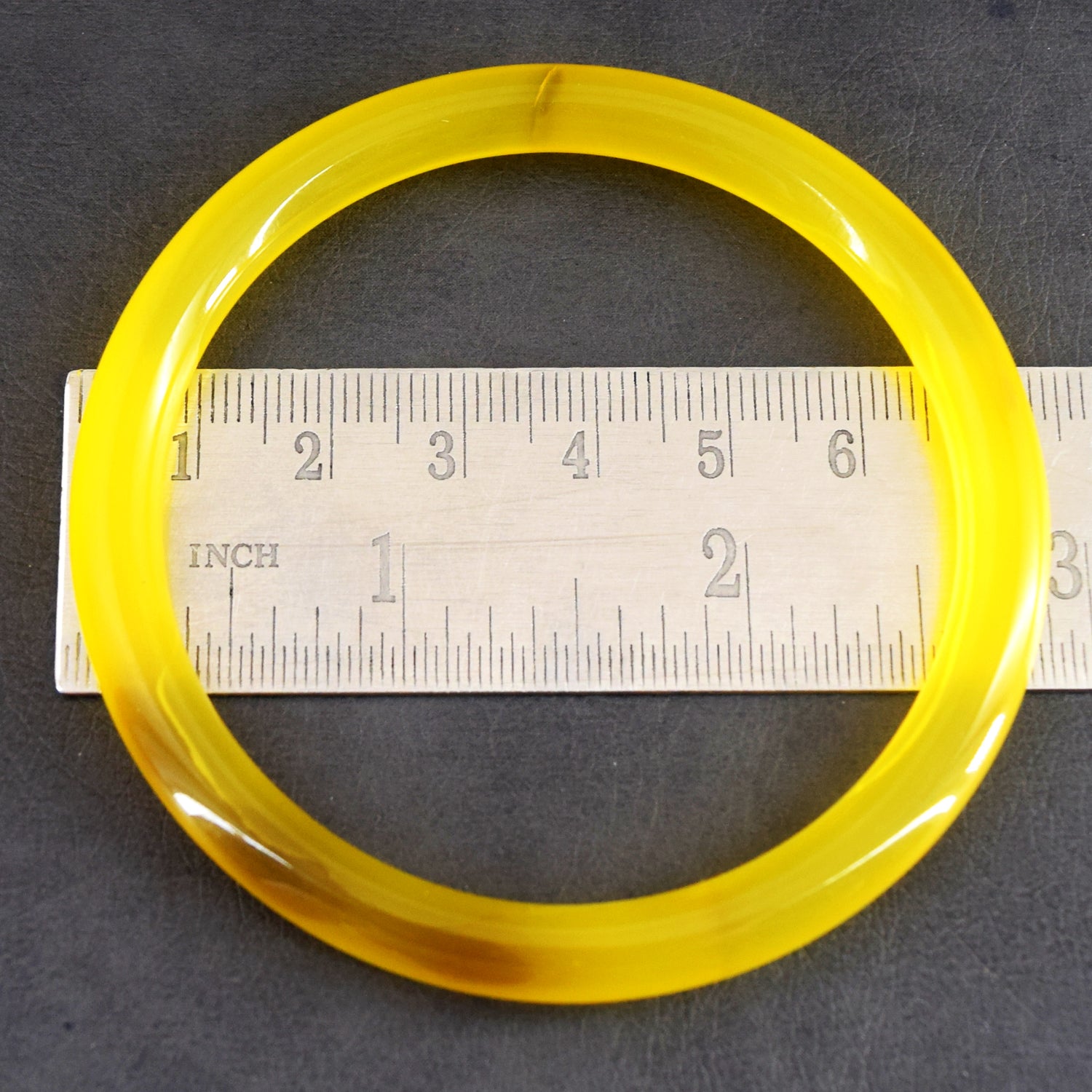 Gracious 92.00 Cts Genuine Onyx Gemstone Crystal Specimen Premium Fancy Bangle