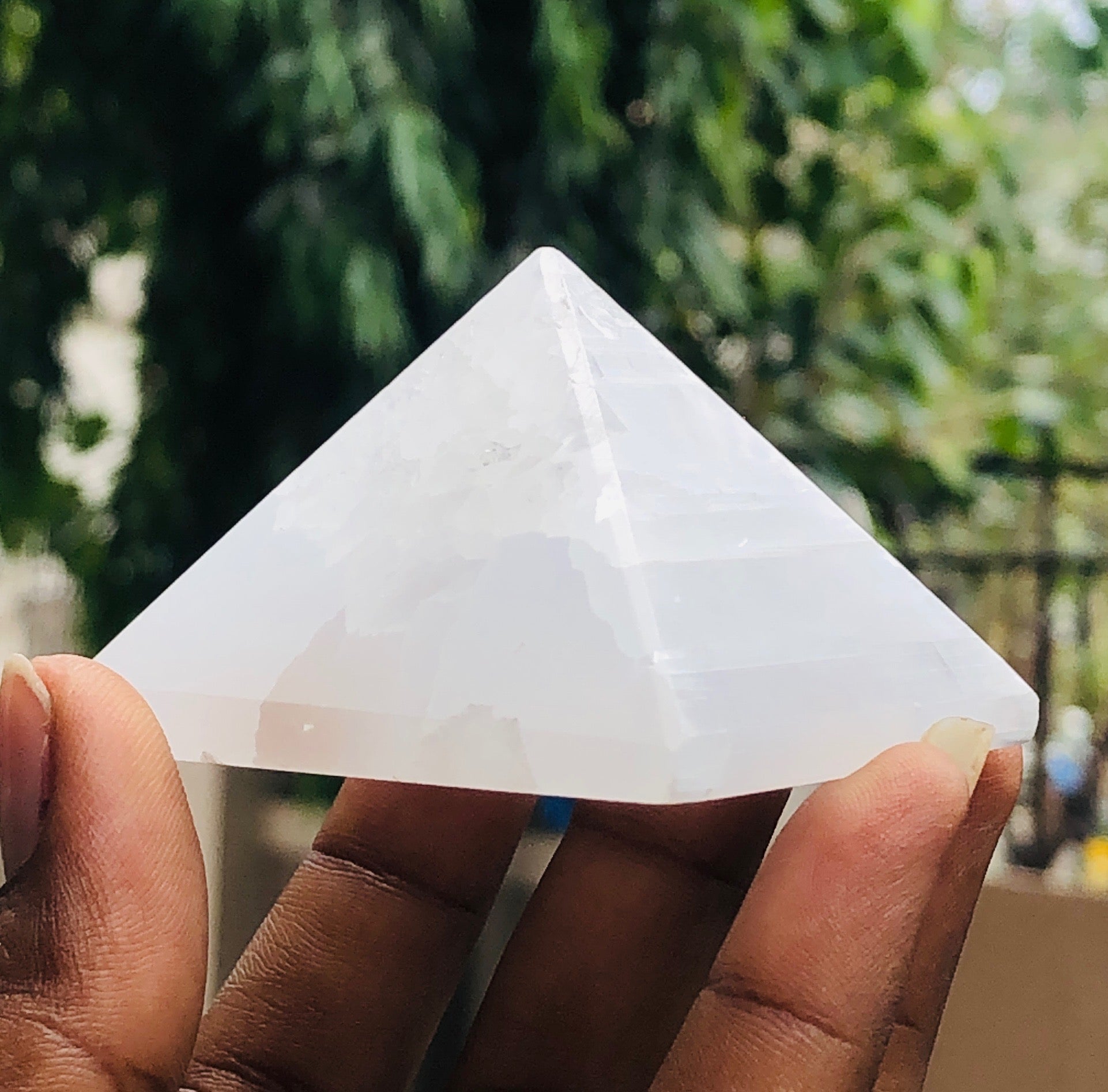 Radiant 444.00 Cts Exclusive Selenite Healing Crystal Specimen Premium Pyramid