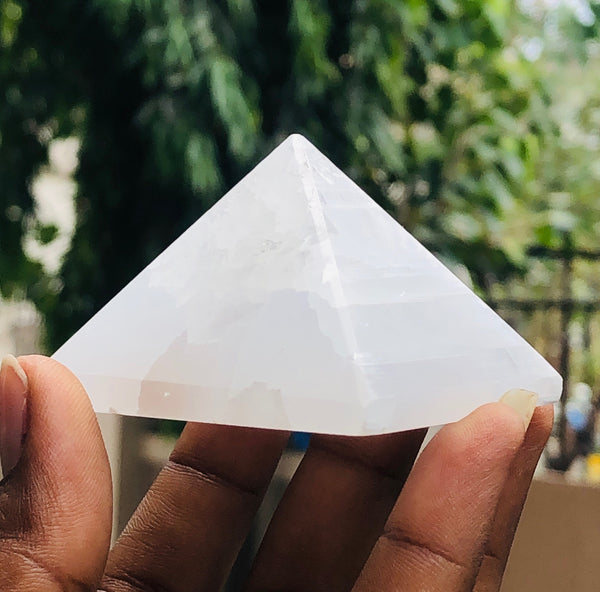 Radiant 444.00 Cts Exclusive Selenite Healing Crystal Specimen Premium Pyramid