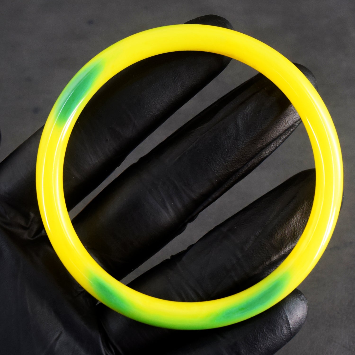 Amazing 85.00 Cts Genuien Onyx Crystal Specimen Gemstone Premium Fancy Bangle