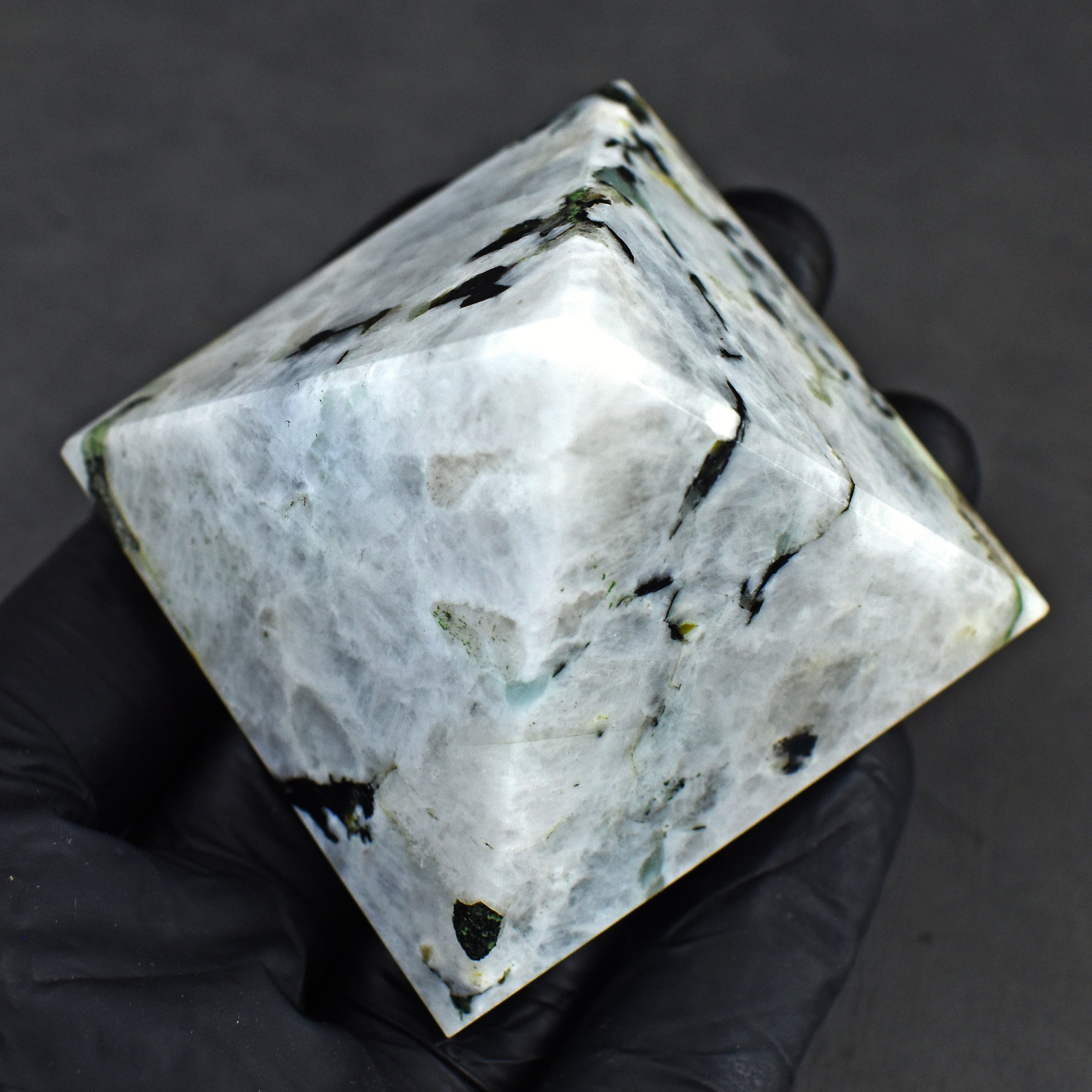 Beautiful 665.00 Cts Genuine Moonstone Healing Divine Crystal Specimen Pyramid