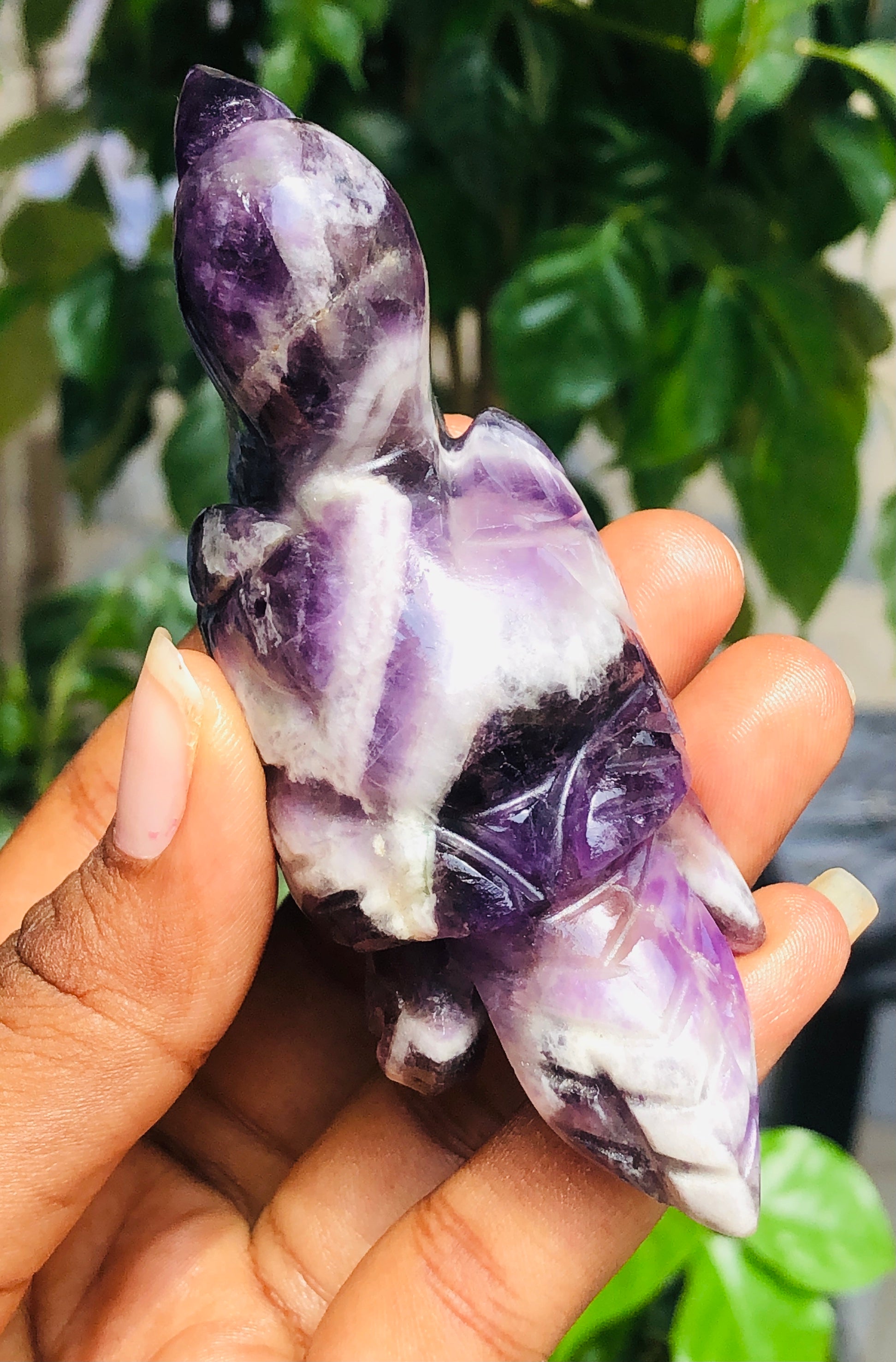 Marvellous 477.00 Carats Genuine Chevron Amethyst Hand Carved Crystal Parrot Gemstone Carving  2026  Collection