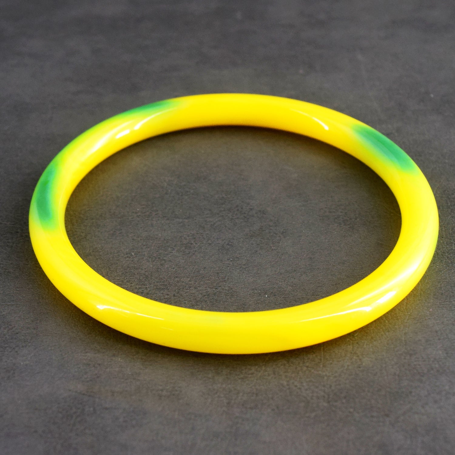 Amazing 85.00 Cts Genuien Onyx Crystal Specimen Gemstone Premium Fancy Bangle