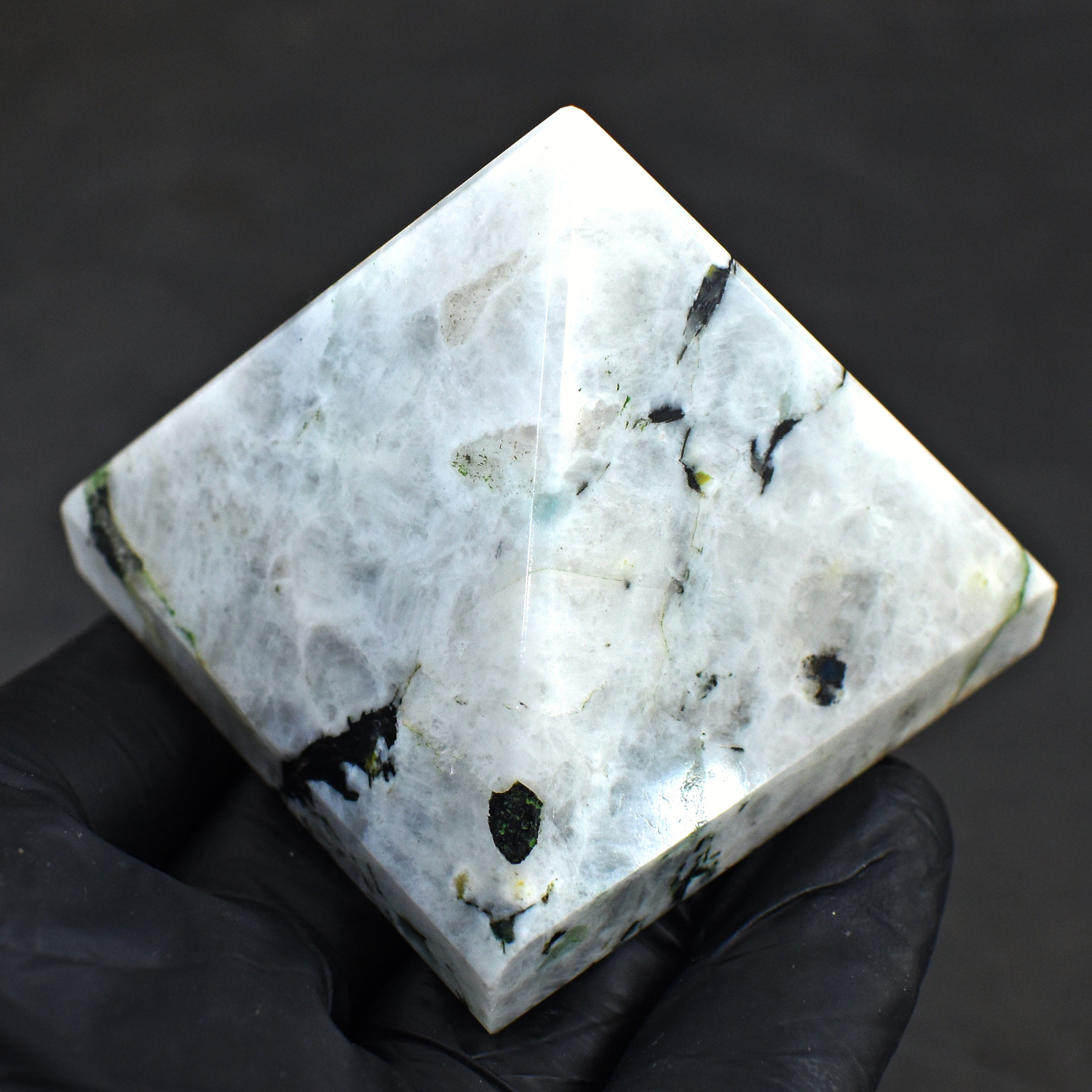 Beautiful 665.00 Cts Genuine Moonstone Healing Divine Crystal Specimen Pyramid
