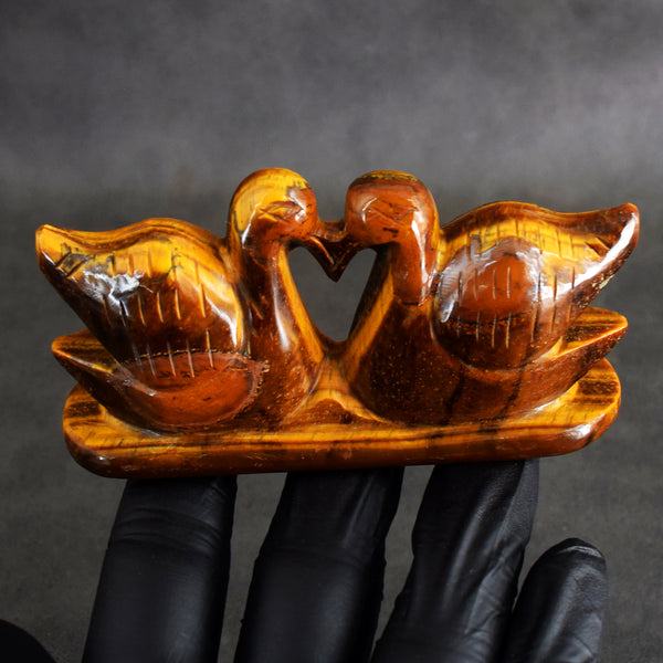 Morbid 700.00 Cts Genuine Tiger Eye Hand Carved Gemstone Premium Love Crystal Swan Pair