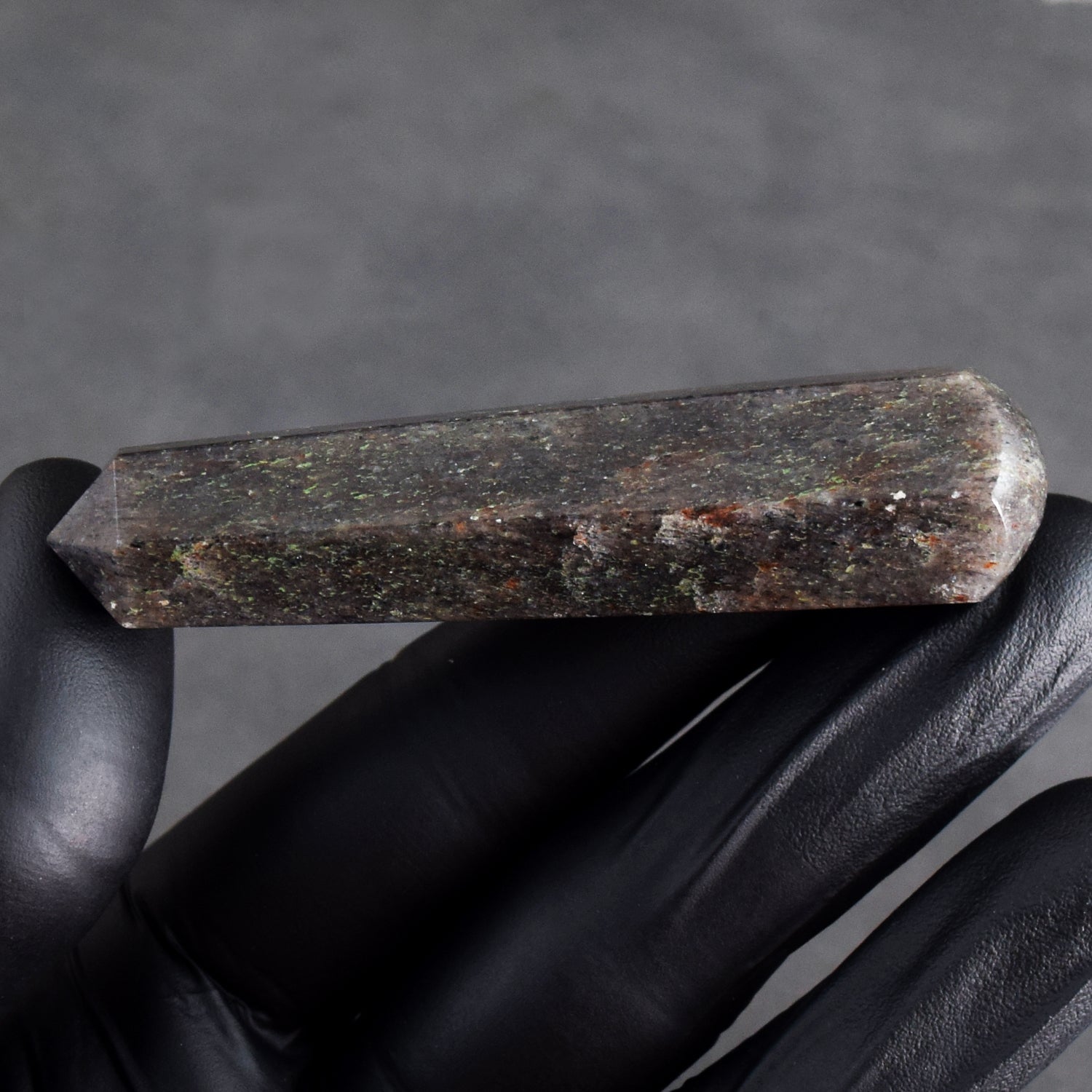 Gorgeous 175.00 Carats Genuine Rutile Quartz Crystal Gemstone Healing Point