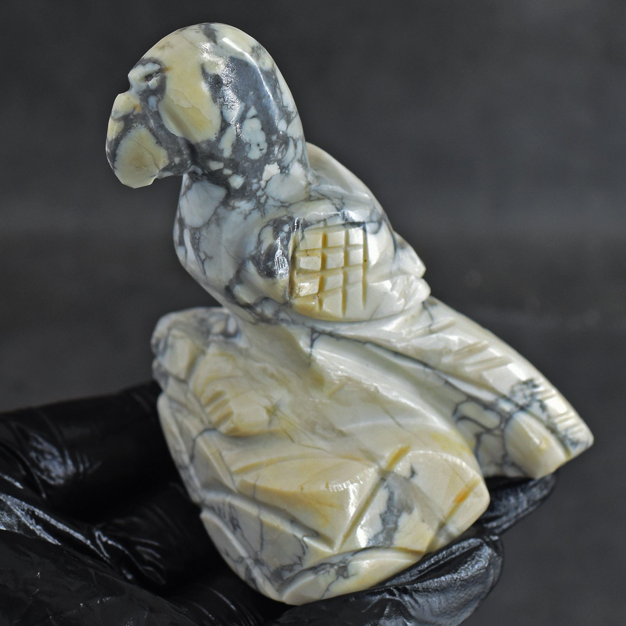 Natural 781.00 Cts Genuine Howlite Crystal Gemstone Hand Carved Premium Bird 2026  Collection