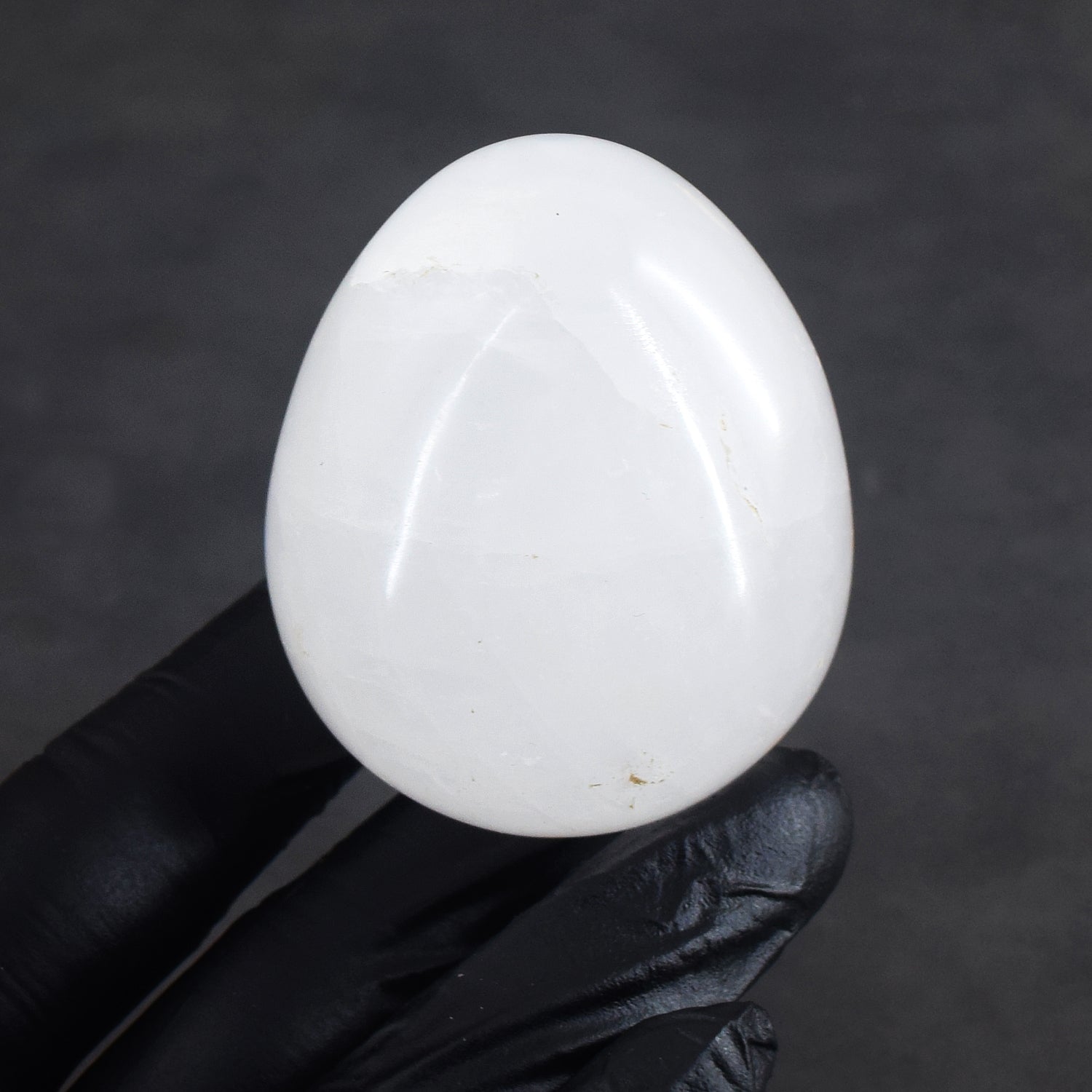 Exclusive 730.00 Cts Genuine White Quartz Healing Premium Egg Crystal