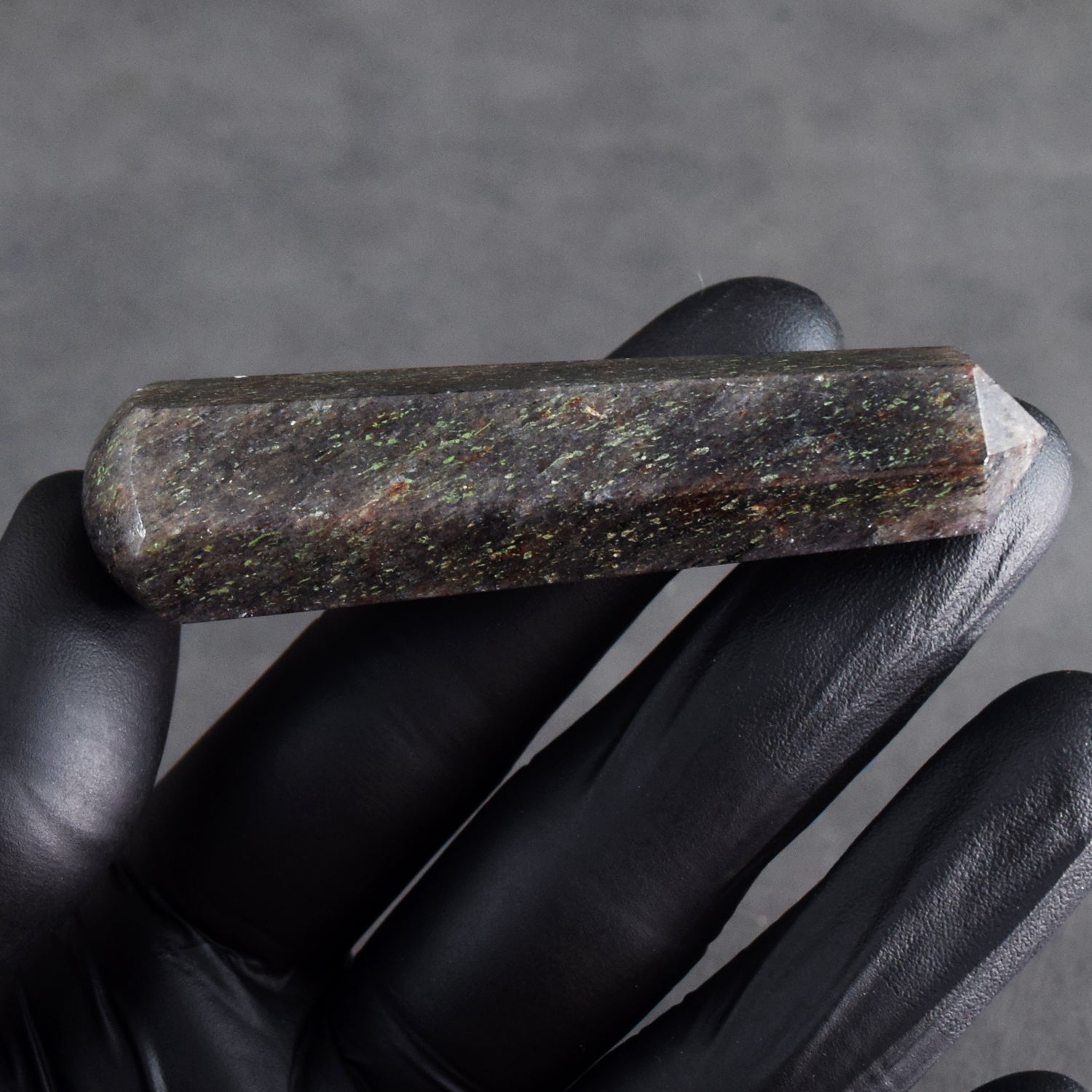 Gorgeous 175.00 Carats Genuine Rutile Quartz Crystal Gemstone Healing Point