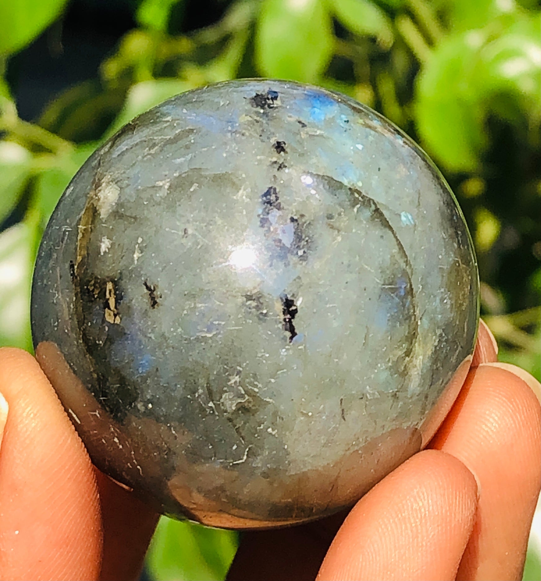 Superb 403.00 Cts Genuine Blue Flash Labradorite Healing Ball Sphere Premium Crystal