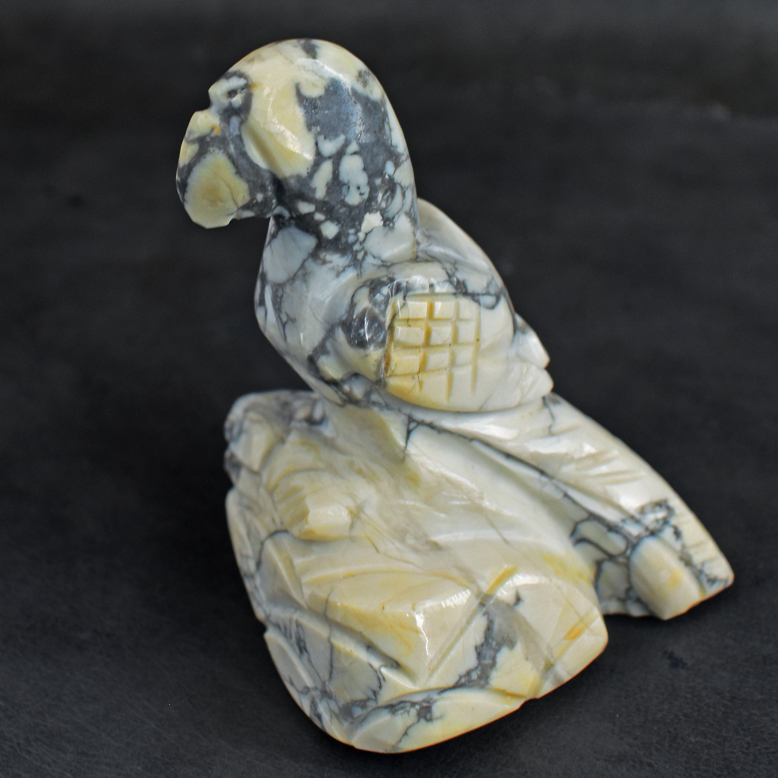 Natural 781.00 Cts Genuine Howlite Crystal Gemstone Hand Carved Premium Bird 2026  Collection
