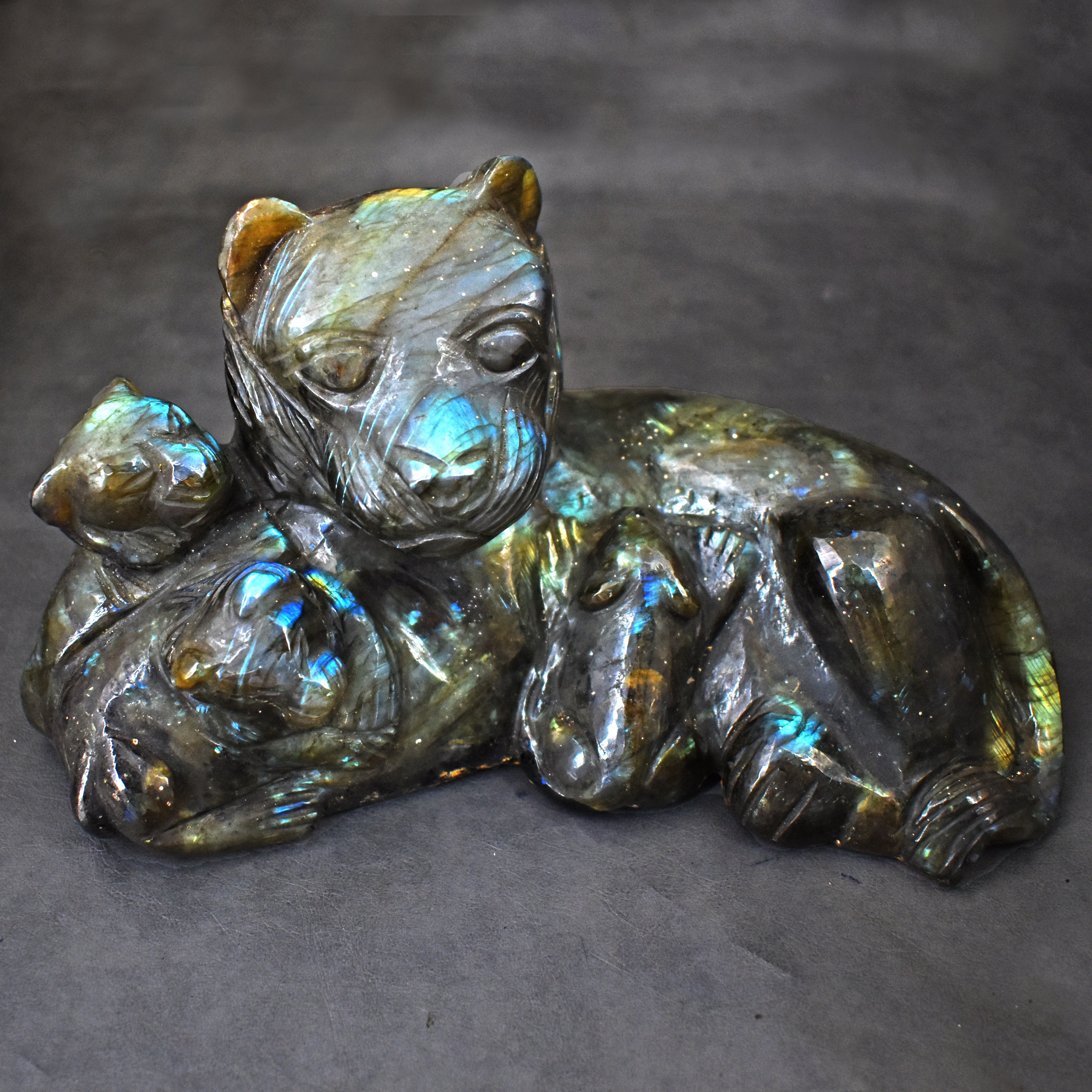 Stunning 10295.00 Cts Amazing Flash Labradorite Carved Doggy With Puppies 2026 Collection