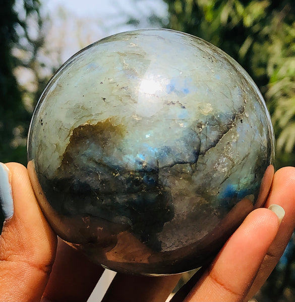 Charming 2396.00 Cts Genuine Blue Flash Labradorite Hand Carved Premium Healing Sphere Crystal