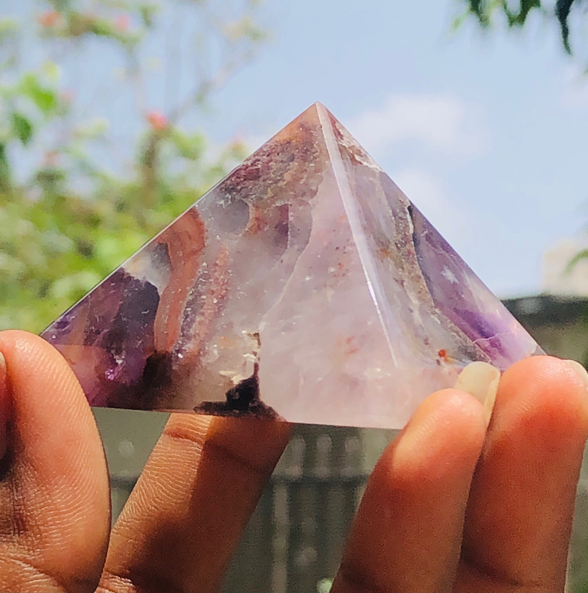 Genuine 535.00 Cts Exclusive Amethyst Healing Crystal Specimen Premium Pyramid