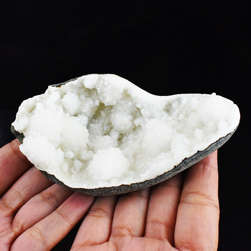 Exclusive 1127.00 Cts Genuine Chalcedony Crystal Specimen Gemstone