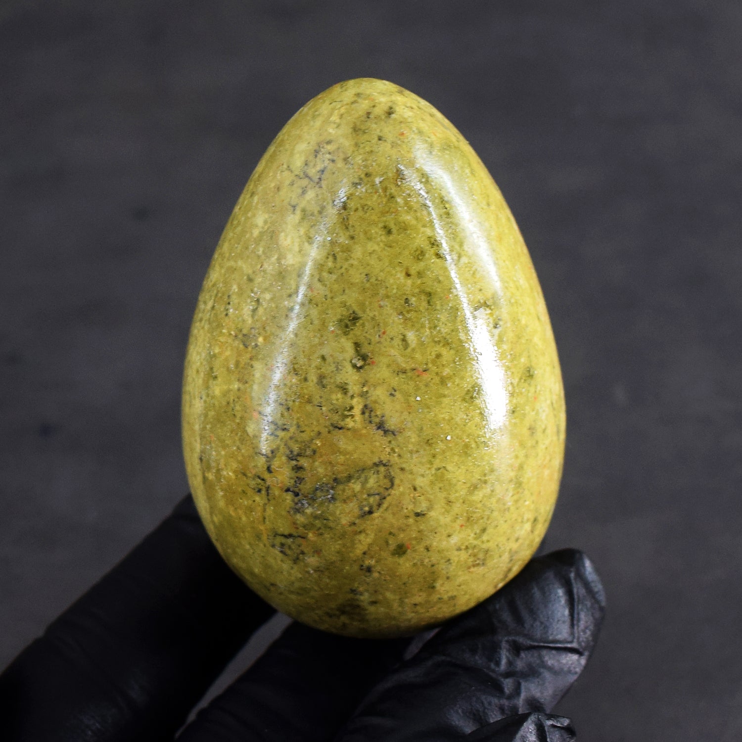 Gorgeous Ever 906.00 Cts Genuine Blood Green Unakite Healing Premium Egg Crystal
