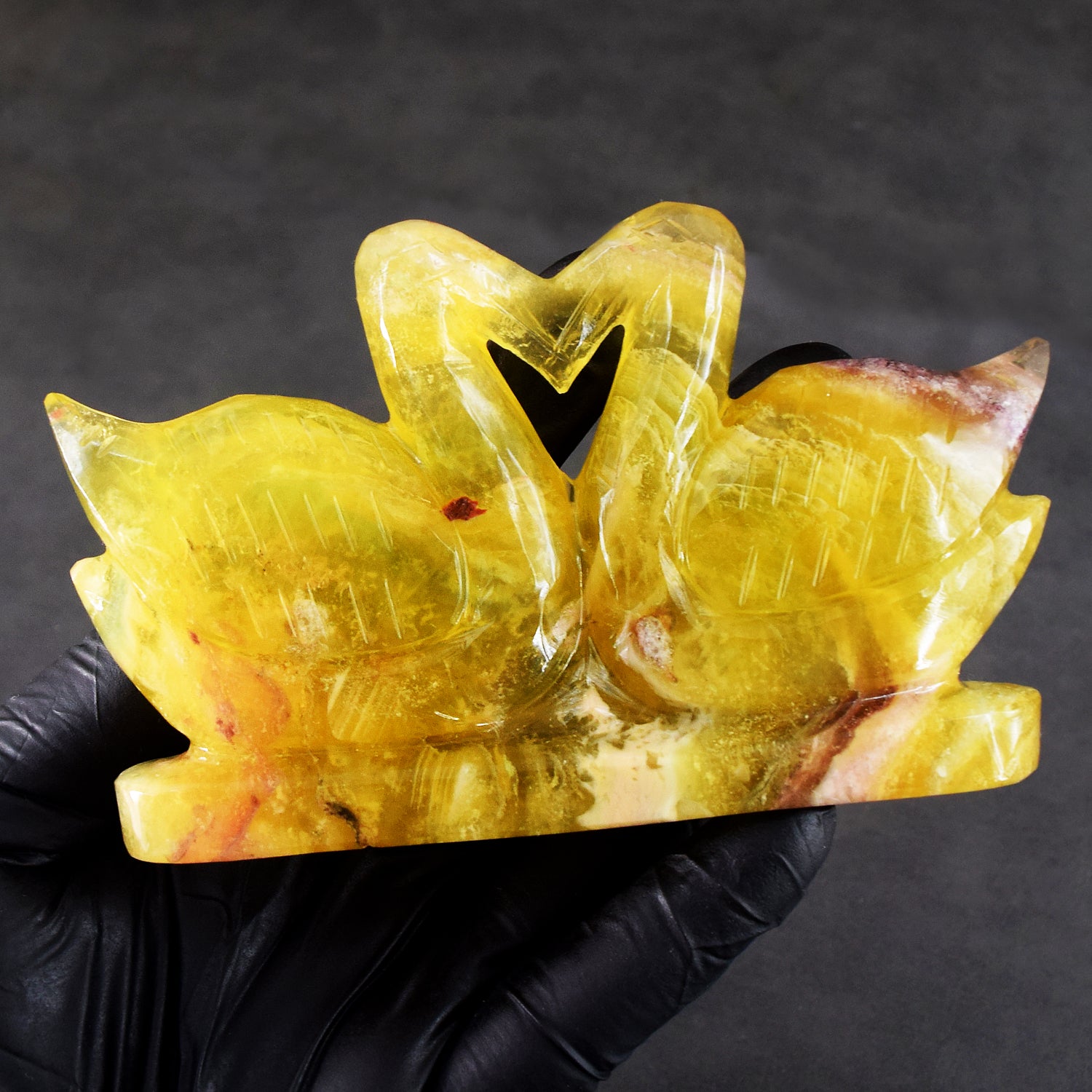 Superb 1393.00 Cts Genuine Yellow Fluorite Premium Carved Love Swan Pair