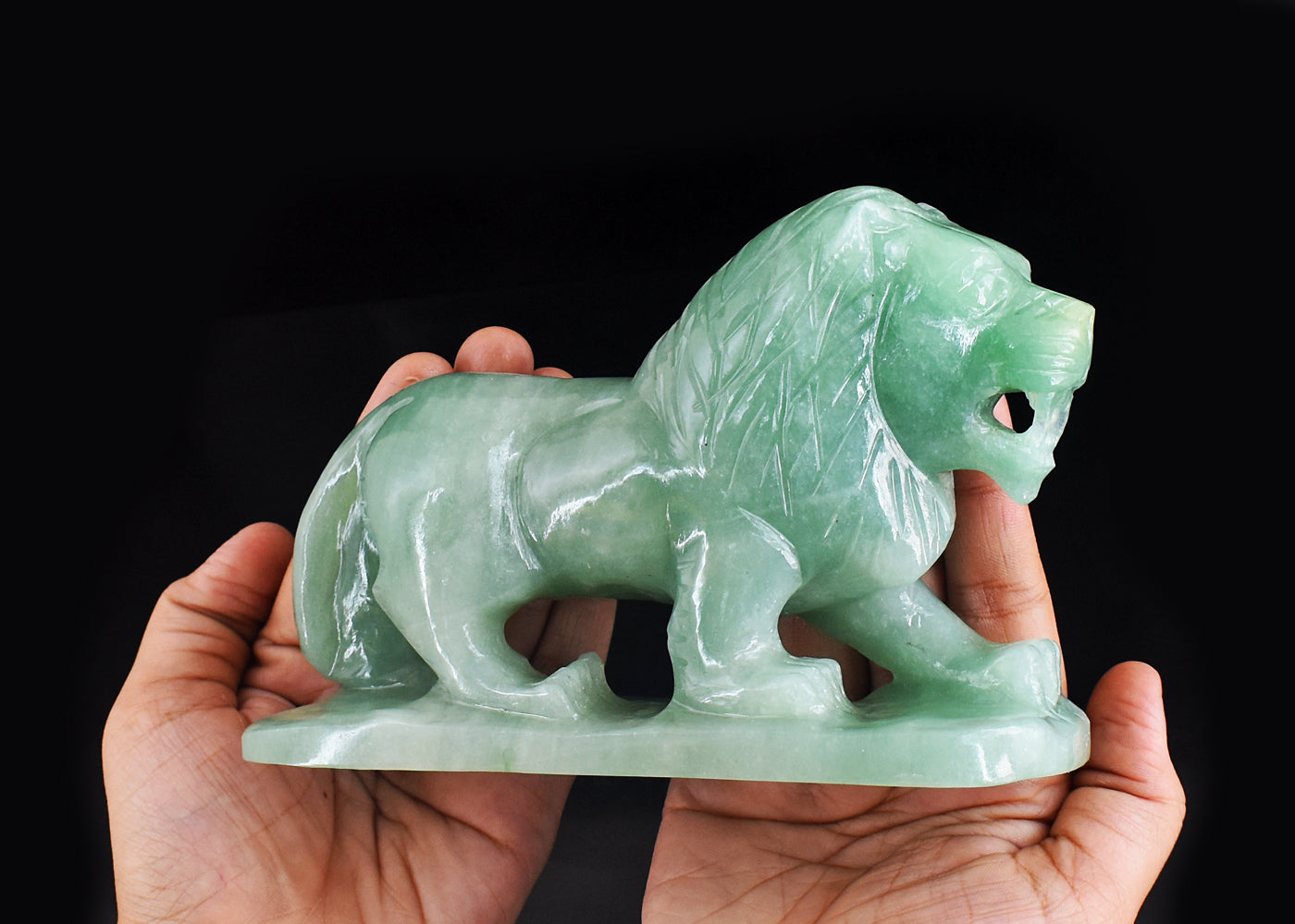 Artisian 4590.00 Cts Genuine Green Aventurine Hand Carved Crystal Gemstone Carving Lion
