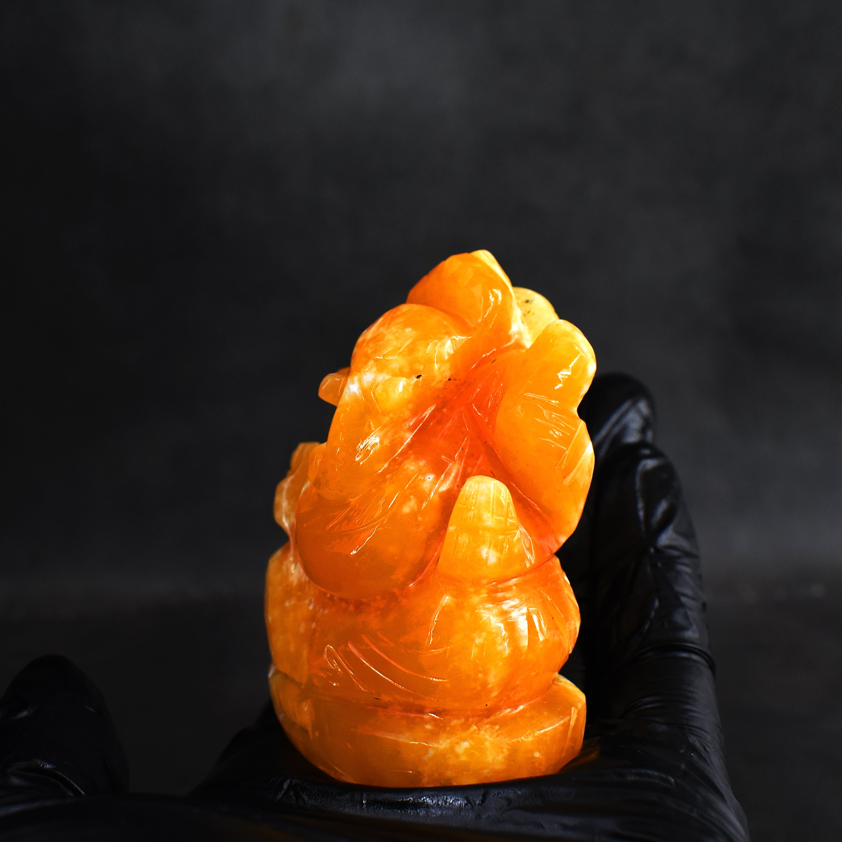 Exclusive 662.00 Carats Aventurine Divine Hand Carved Ganesha