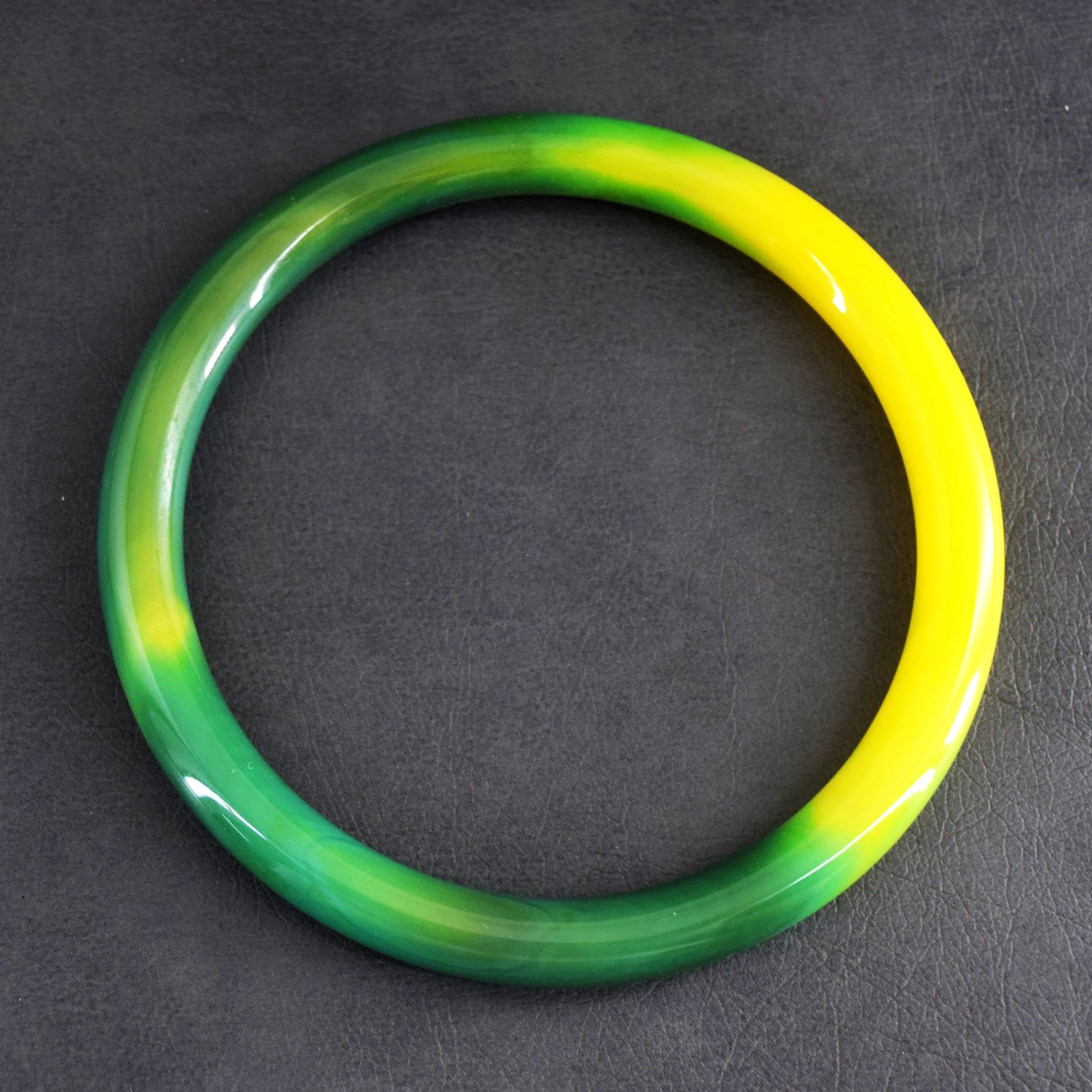 Gracious 90.00 Cts Genuien Onyx Gemstone Crystal Specimen Premium Fancy Bangle