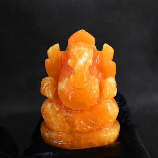 Exclusive 662.00 Carats Aventurine Divine Hand Carved Ganesha