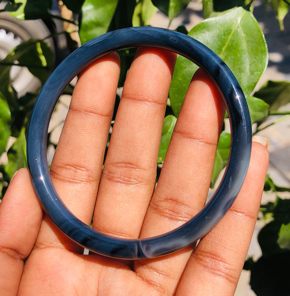 Stunning 83.00 Cts Genuine Black Agate Crystal Specimen Gemstone Premium Fancy Bangle