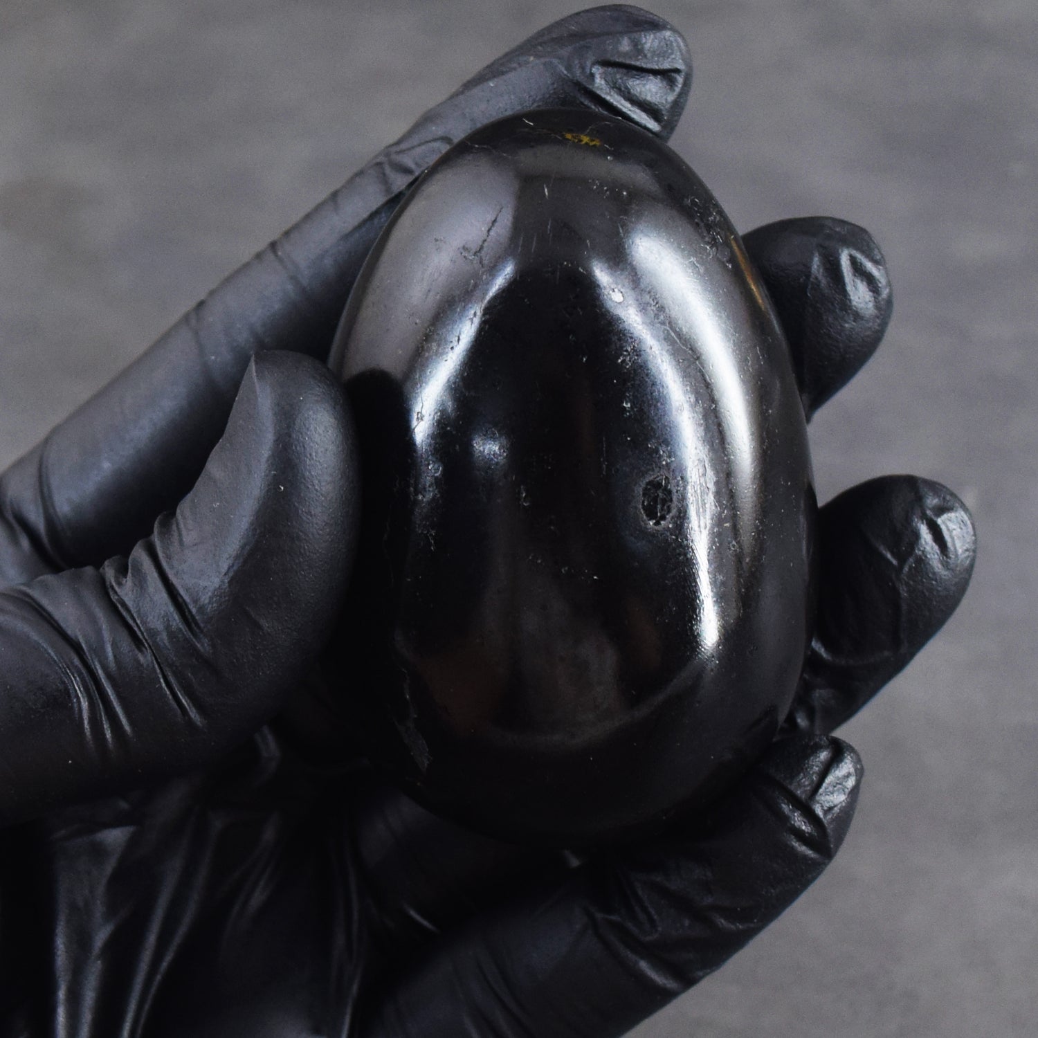 Pleasing 932.00 Cts Genuine Black Tourmaline Healing Crystal Premium Egg