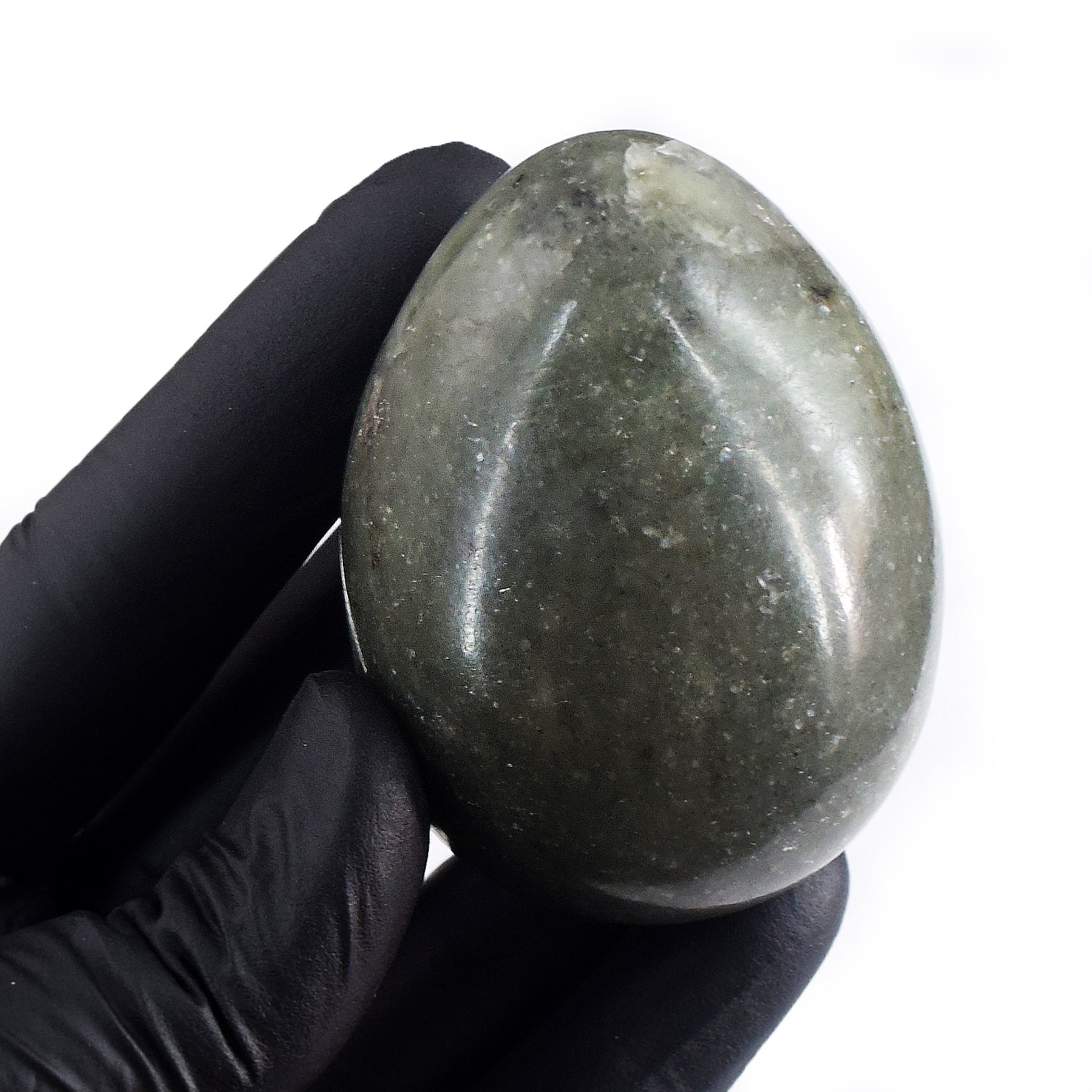Pleasing 812.00 Cts Genuine Jade Healing Premium Crystal Egg