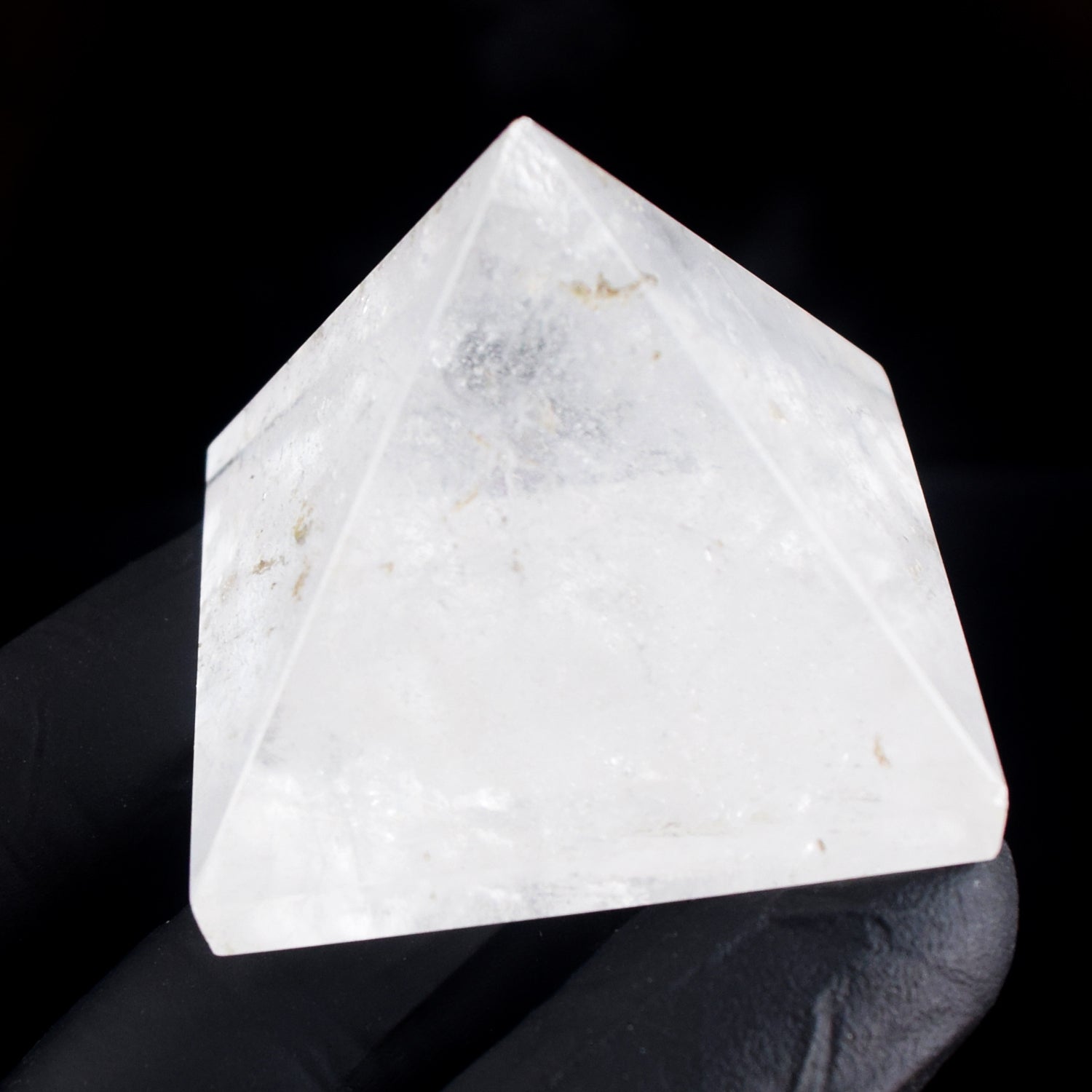 Finest Quality 322.00 Cts Genuine White Quartz Crystal Specimen Divine Pyramid