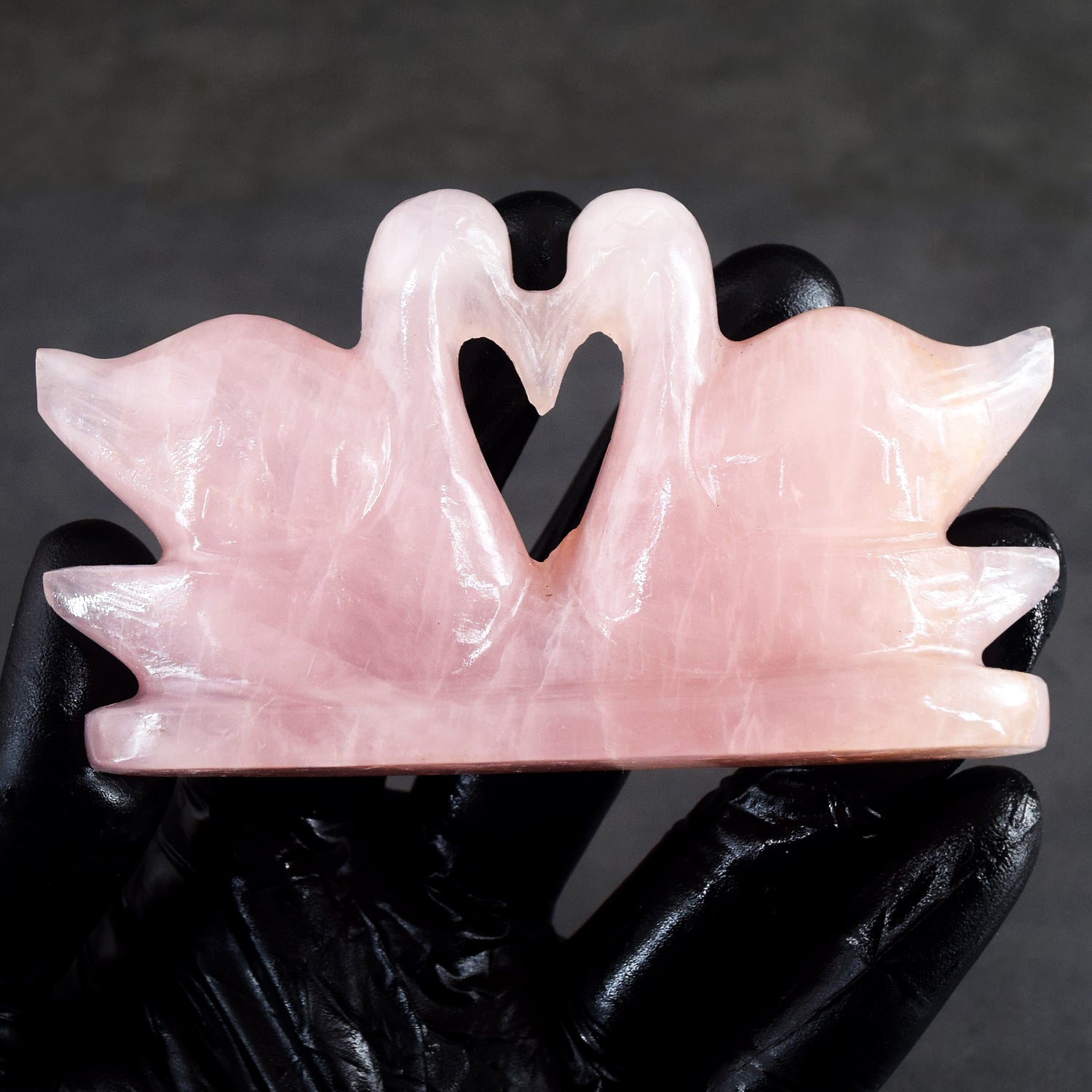 Natural 710.00 Cts Genuine Rose Quartz Hand Carved Premium Love Swan Pair