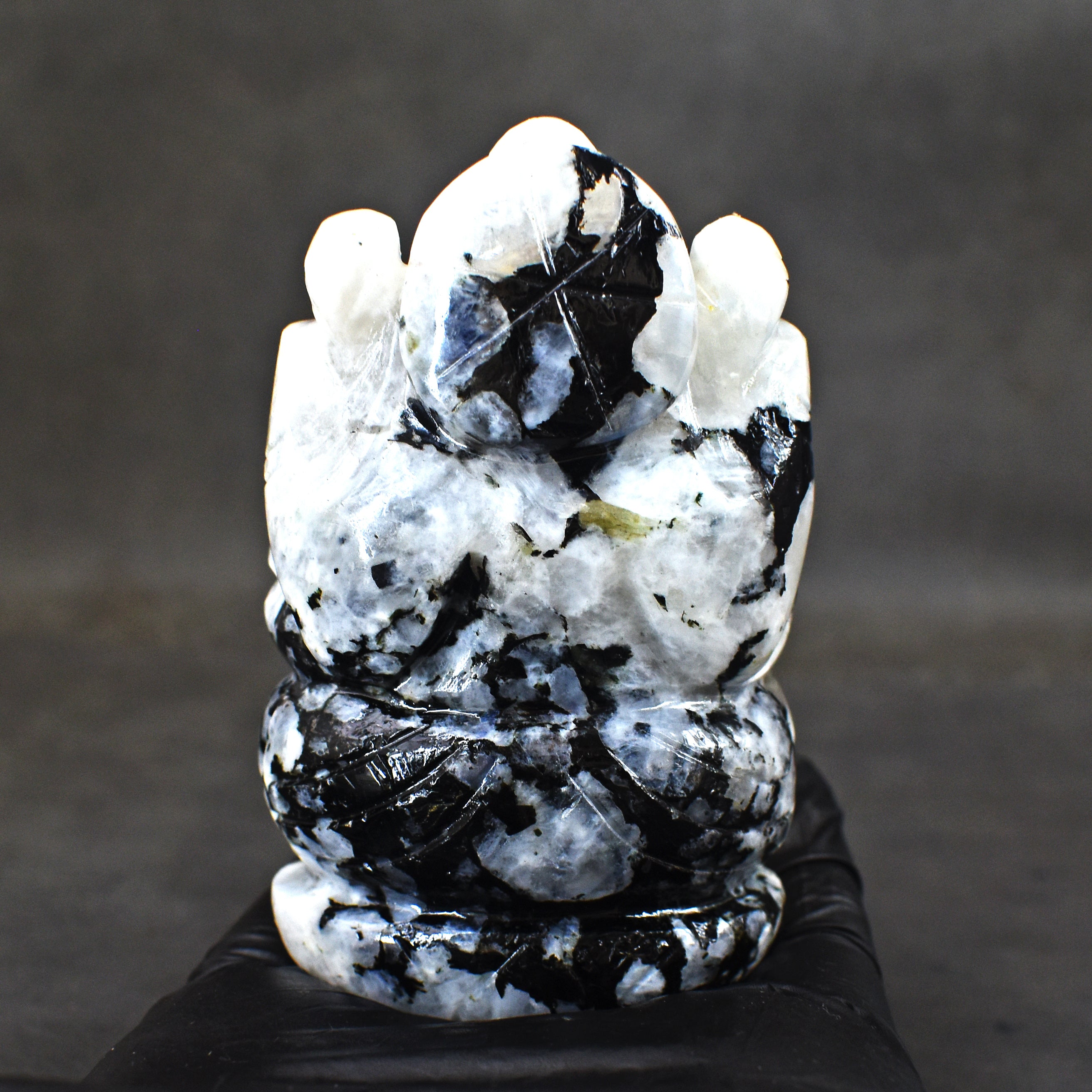 Stunning 943.00 Cts Genuine Moonstone Hand Carved Crystal Gemstone Carving Unicorn Head