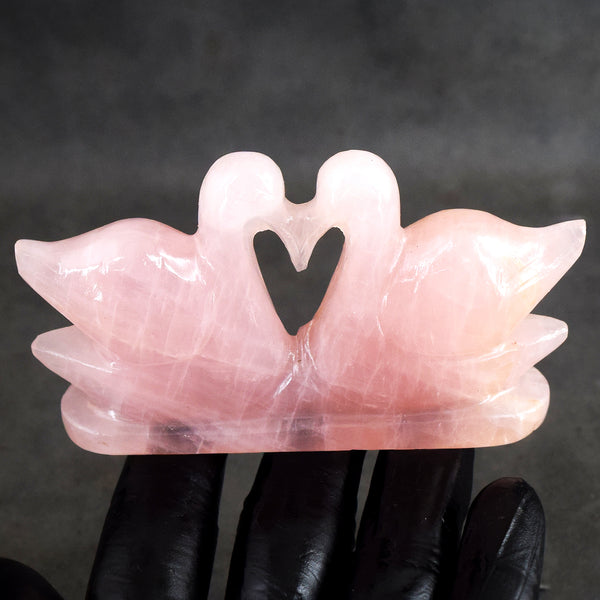 Natural 710.00 Cts Genuine Rose Quartz Hand Carved Premium Love Swan Pair