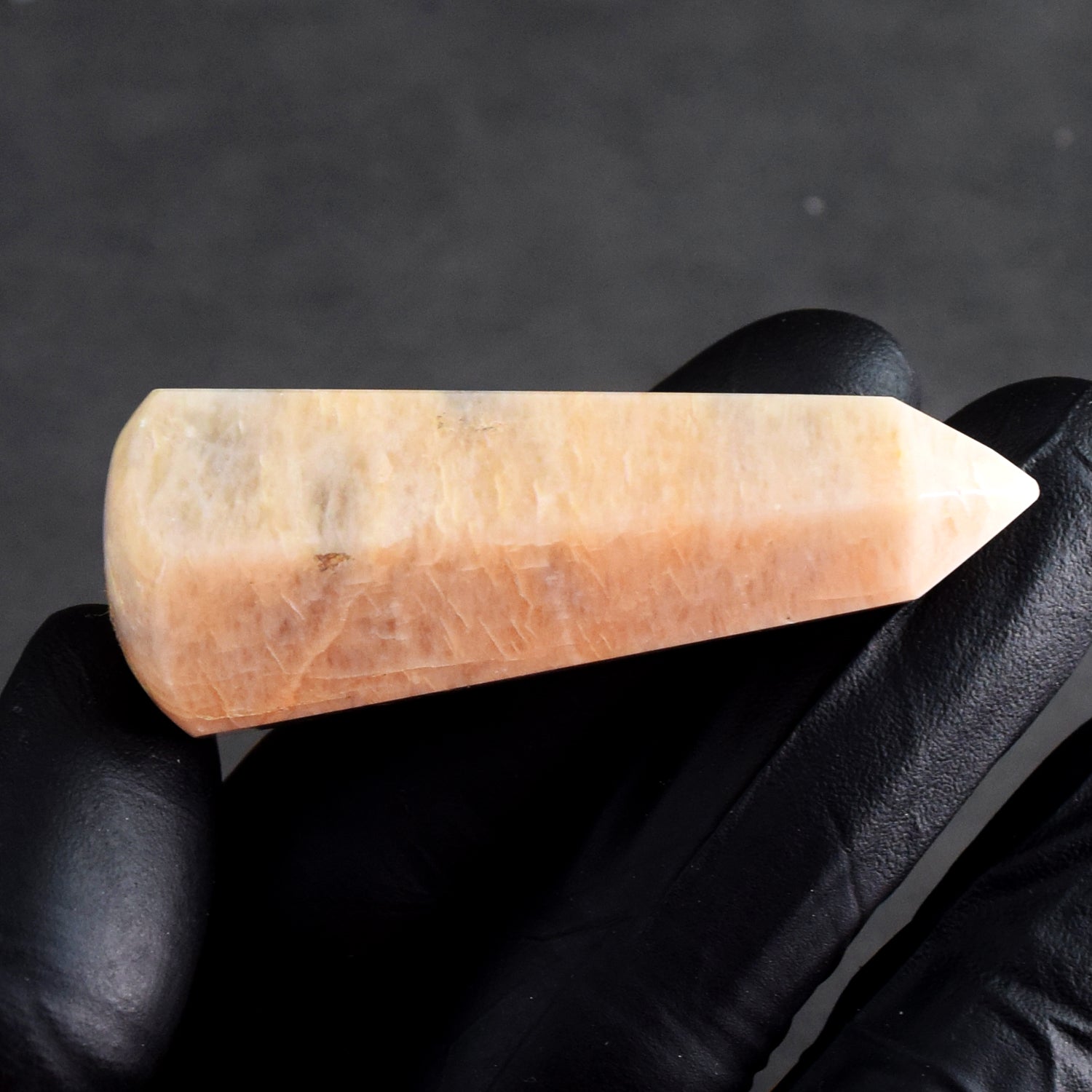 Graceful 160.00 Carats Genuine Peach Moonstone Crystal Gemstone Healing Point