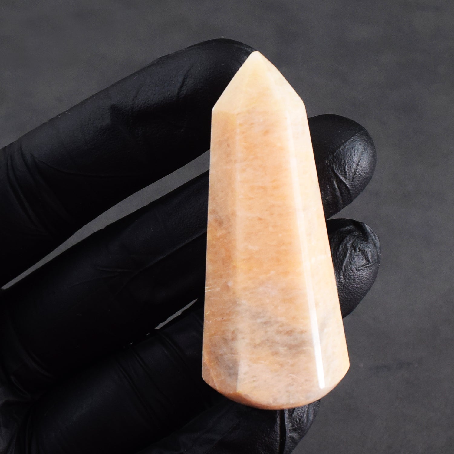 Graceful 160.00 Carats Genuine Peach Moonstone Crystal Gemstone Healing Point