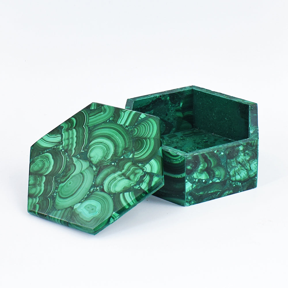 Craftsmen 1286.00 Cts  Genuine  Malachite  Hand Carved Crystal Gemstone Carving Box