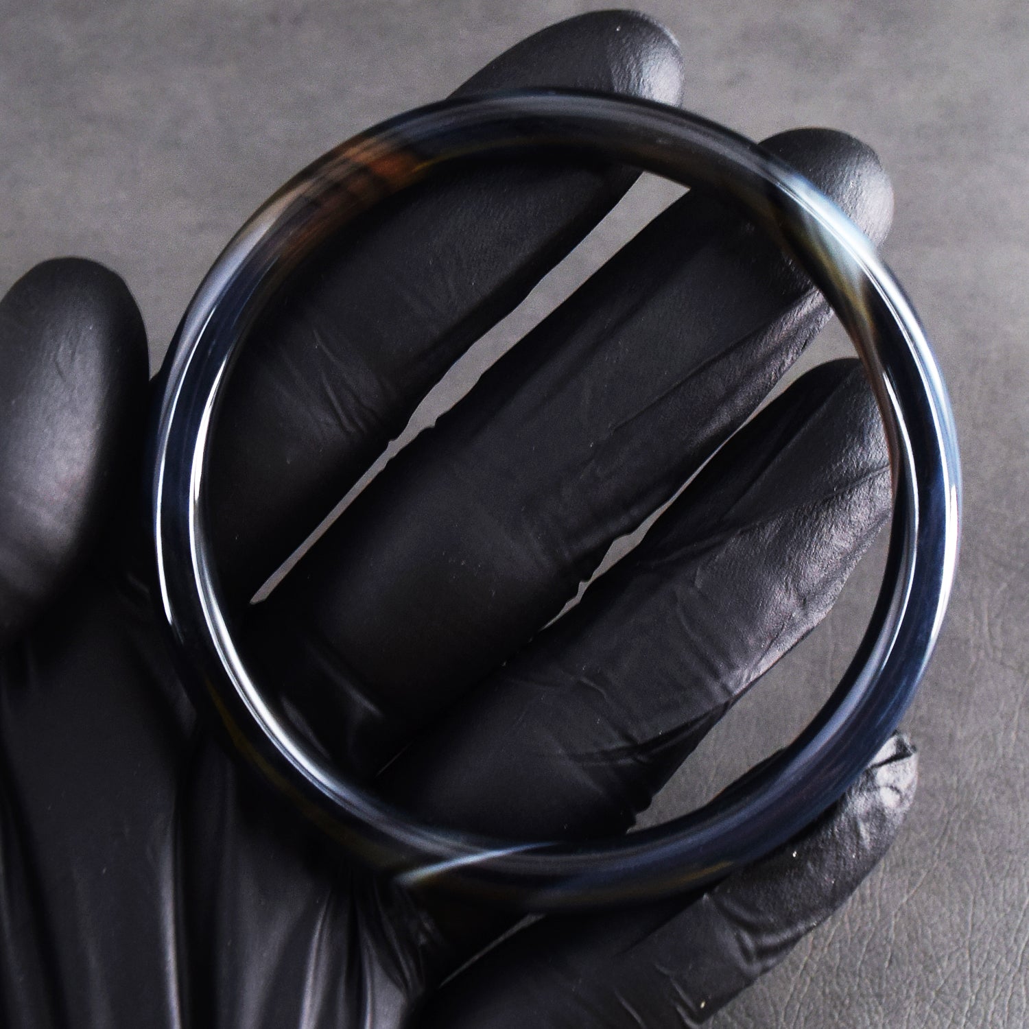 Decent 81.00 Cts Genuine Black Agate Crystal Specimen Gemstone Premium Fancy Bangle