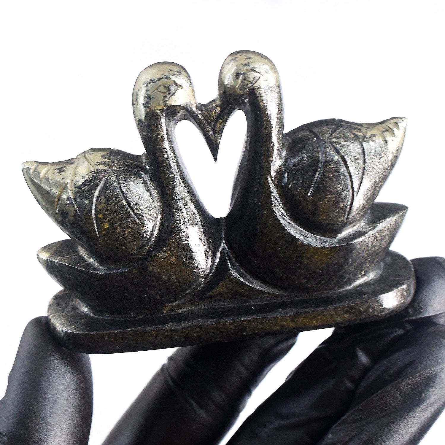 Dazzling 647.00 Cts Genuine Pyrite Carved Love Premium Swan Pair