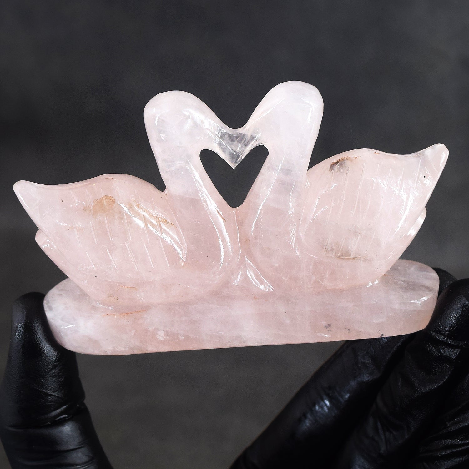 Natural 568.00 Cts Genuine Rose Quartz Hand Carved Premium Love Swan Pair