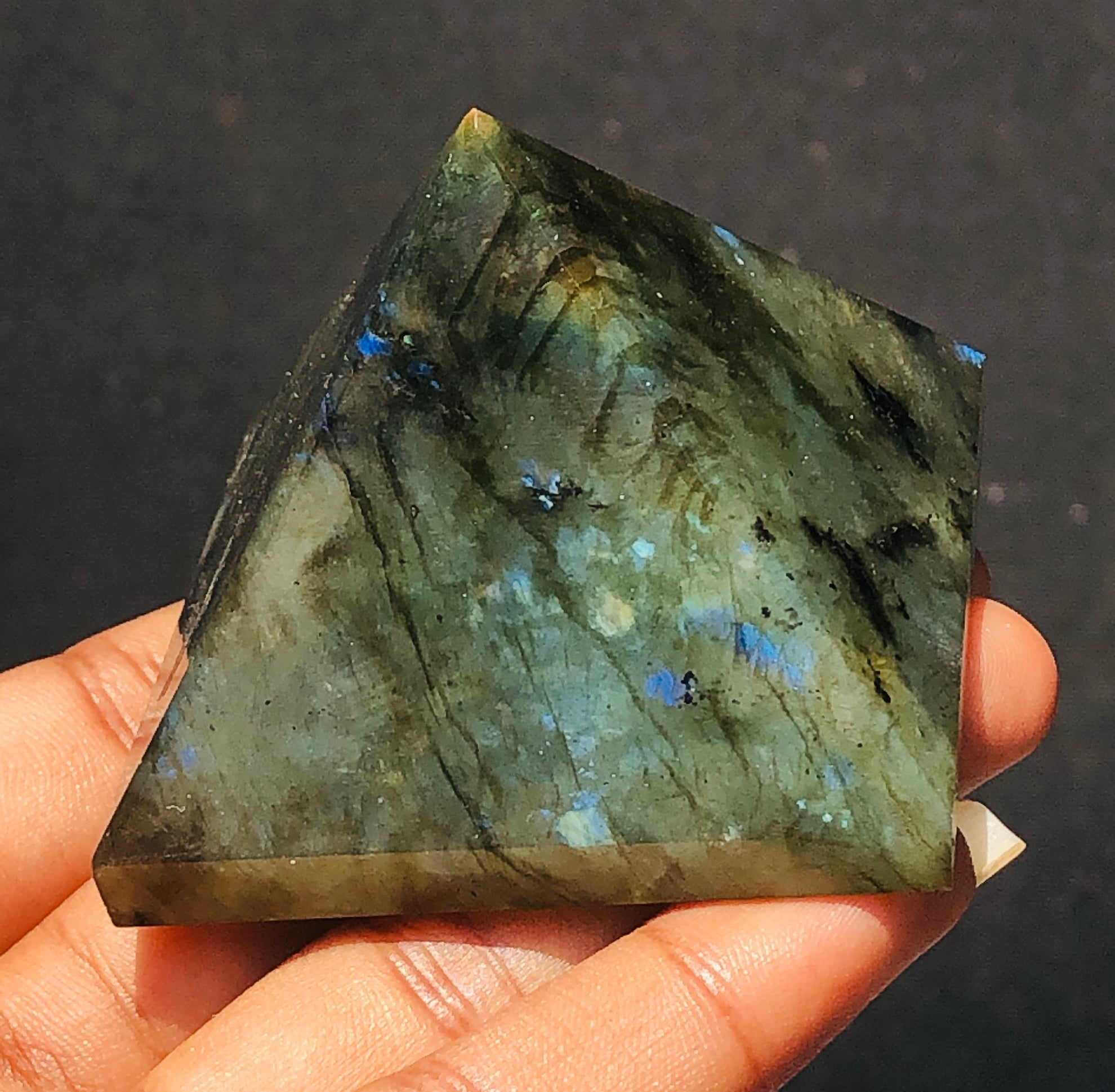 Natural 648.00 Cts Genuine Labradorite Crystal Specimen Healing Divine Pyramid