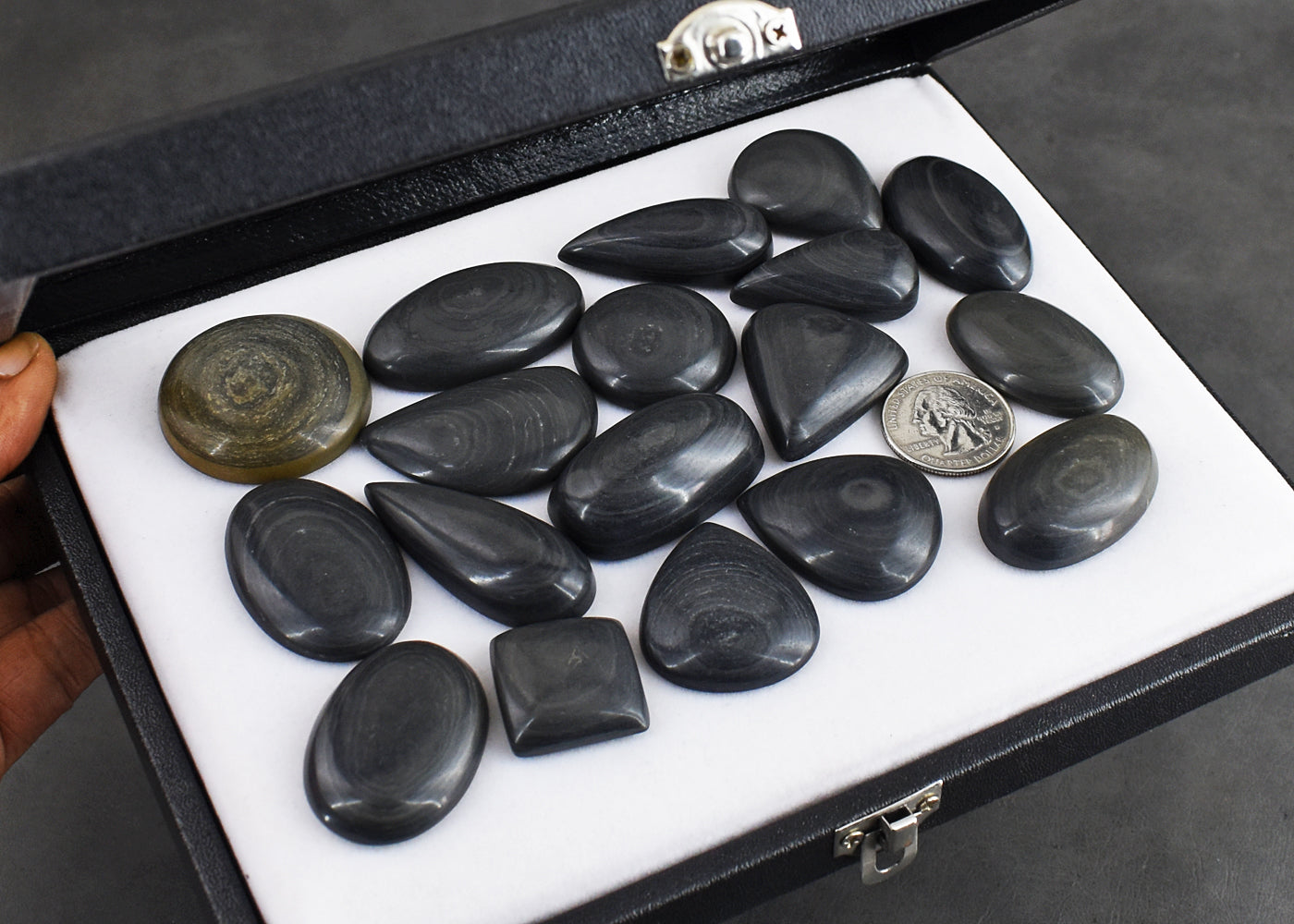 Natural  1213.00  Carats  Genuine Obsidain  Untreated Gemstone Cabochon Lot