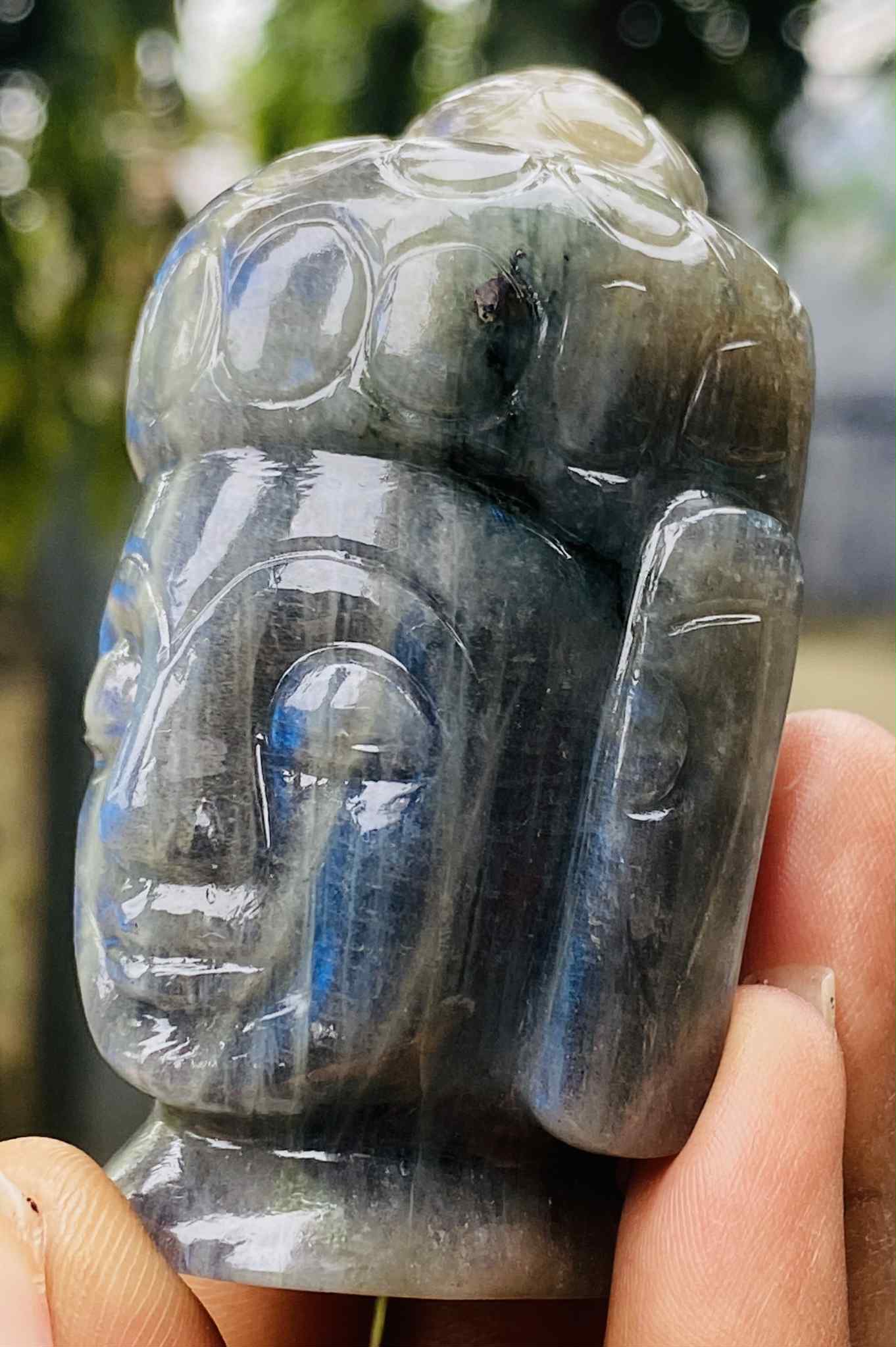 Gorgeous 663.00 Cts Genuine Blue Flash Labradorite Hand Carved Crystal Gemstone Buddha Head Carving