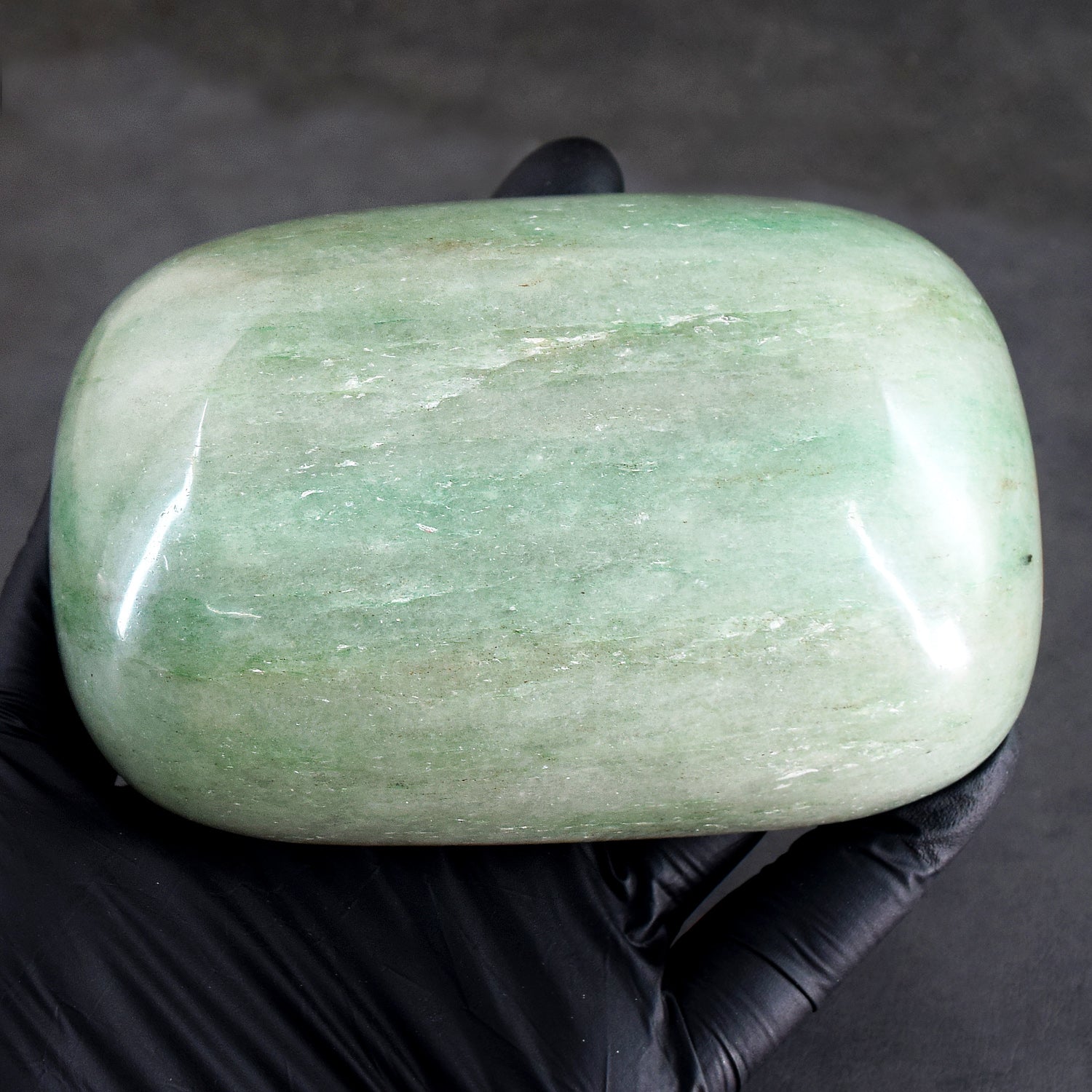 Absolutely 1078.00 Carats Genuine Green Aventurine Hand Carved Crystal Gemstone Carving Big Bowl