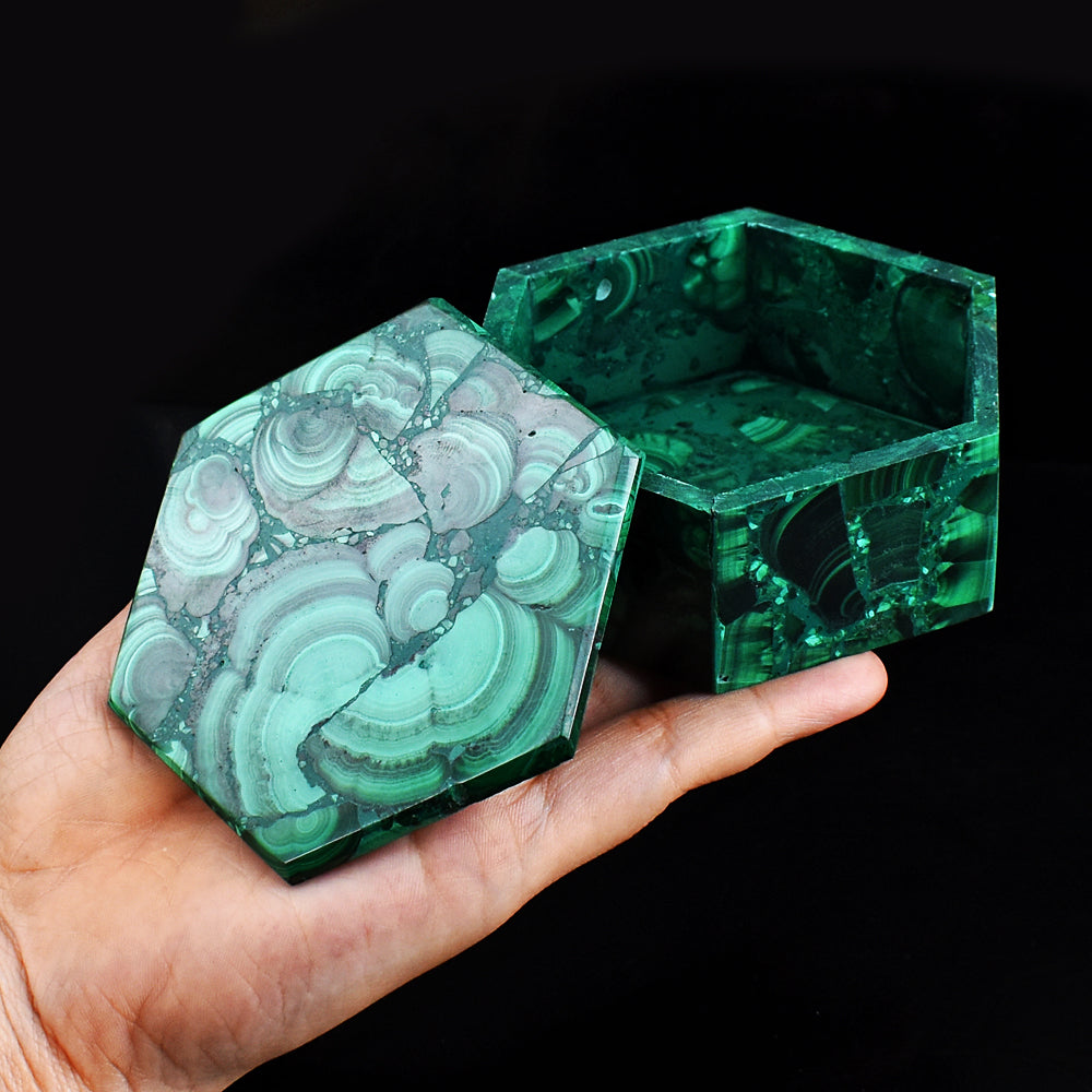 Stunning  1285.00 Carats  Genuine  Malachite  Hand Carved  Crystal Gemstone Carving Box