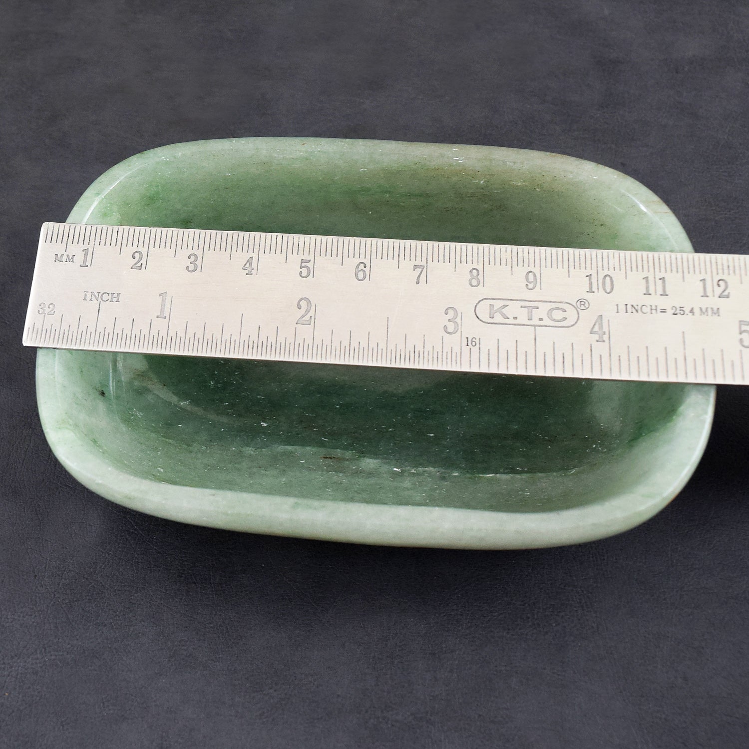 Absolutely 1078.00 Carats Genuine Green Aventurine Hand Carved Crystal Gemstone Carving Big Bowl